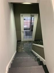 160 Applewood Crescent 5 2nd Floor Property Photo 5
