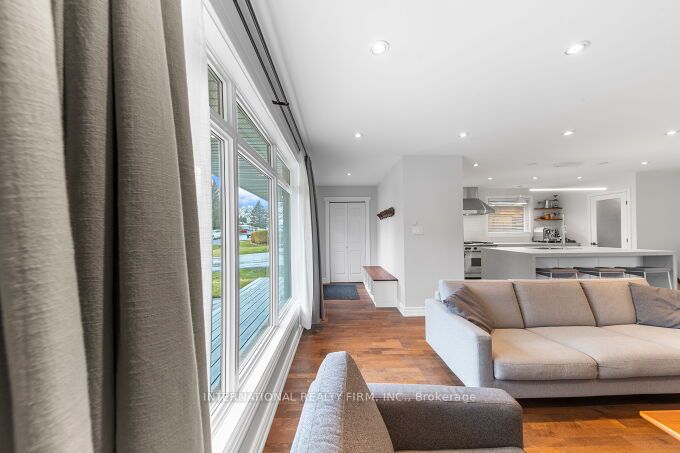 531 Newmarket Street Property Photo 3