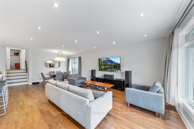 531 Newmarket Street Property Photo 8