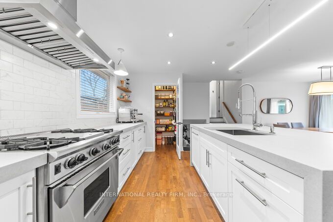 531 Newmarket Street Property Photo 22