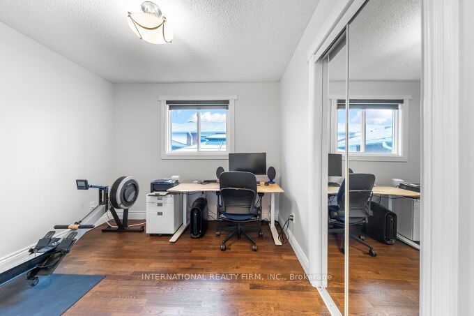 531 Newmarket Street Property Photo 32