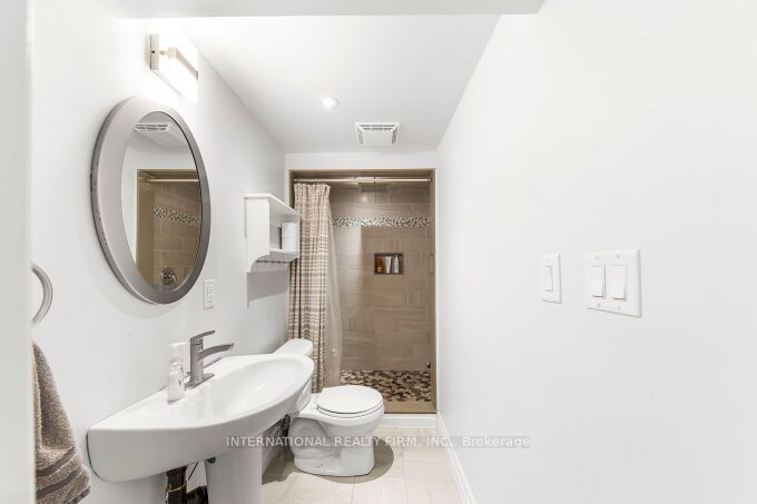 531 Newmarket Street Property Photo 37