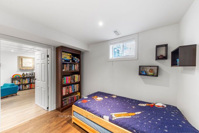 531 Newmarket Street Property Photo 41