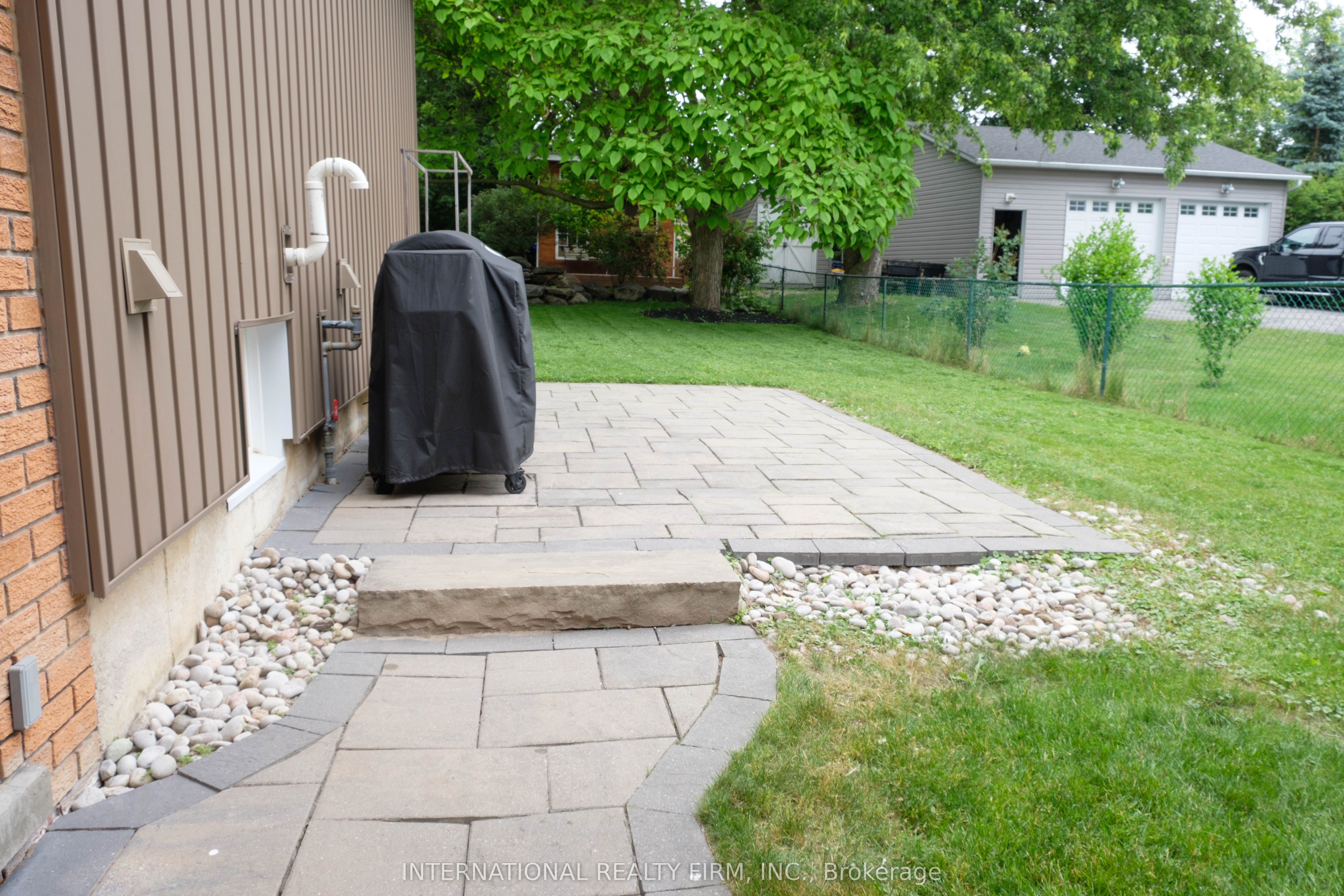 531 Newmarket Street Property Photo 45