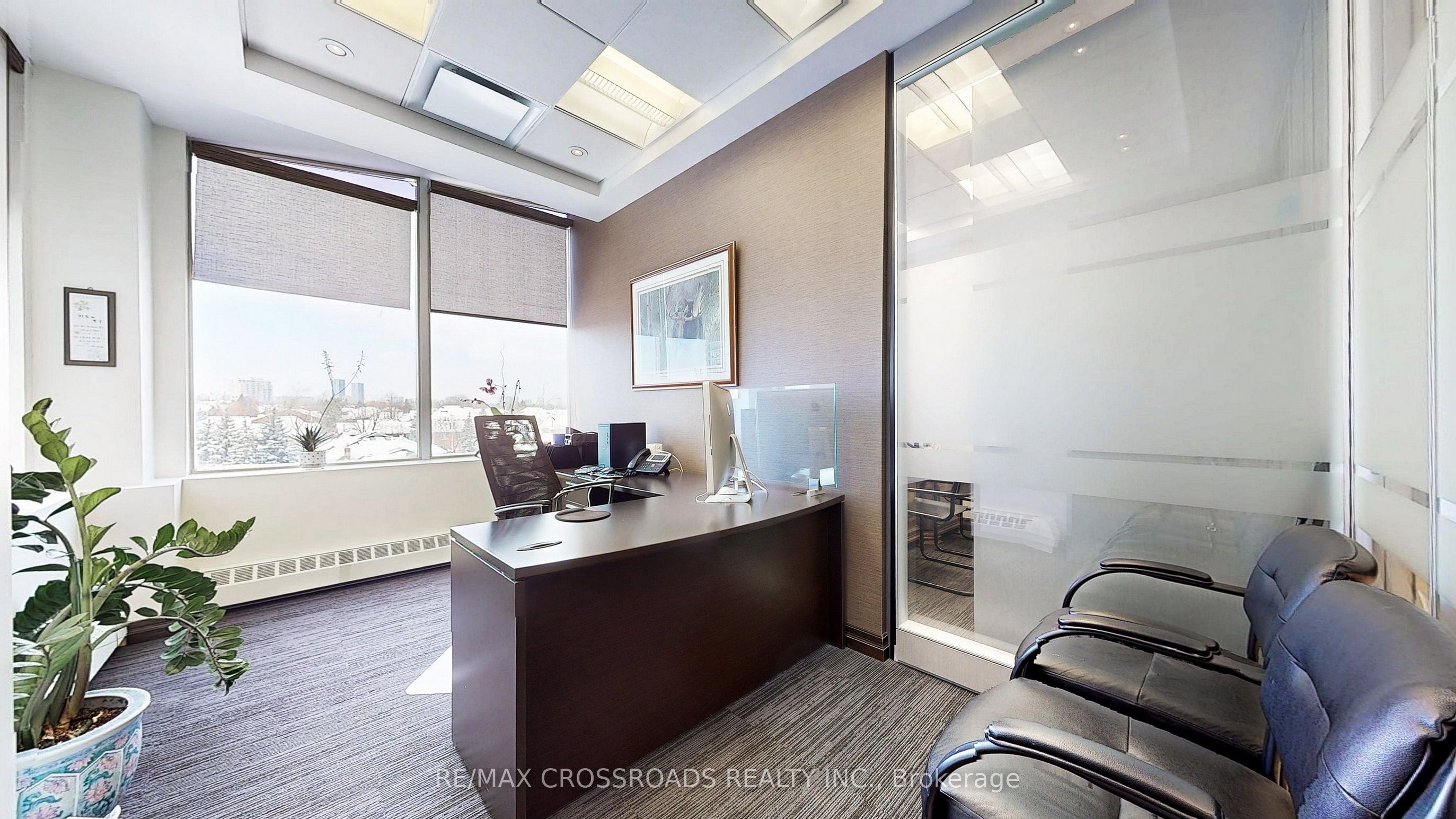 #phk - 7368 Yonge Street Property Photo 16