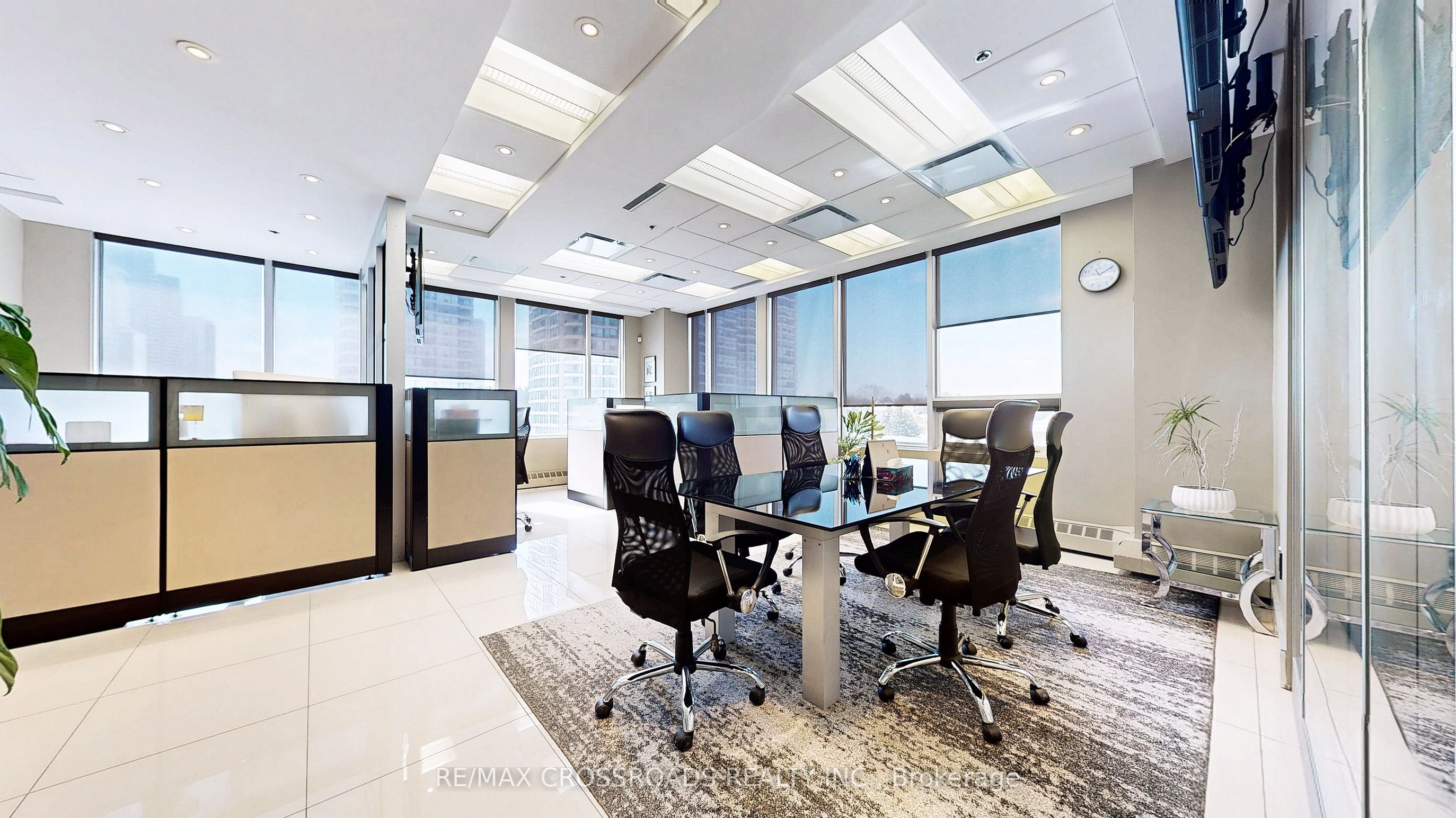#phk - 7368 Yonge Street Property Photo 19
