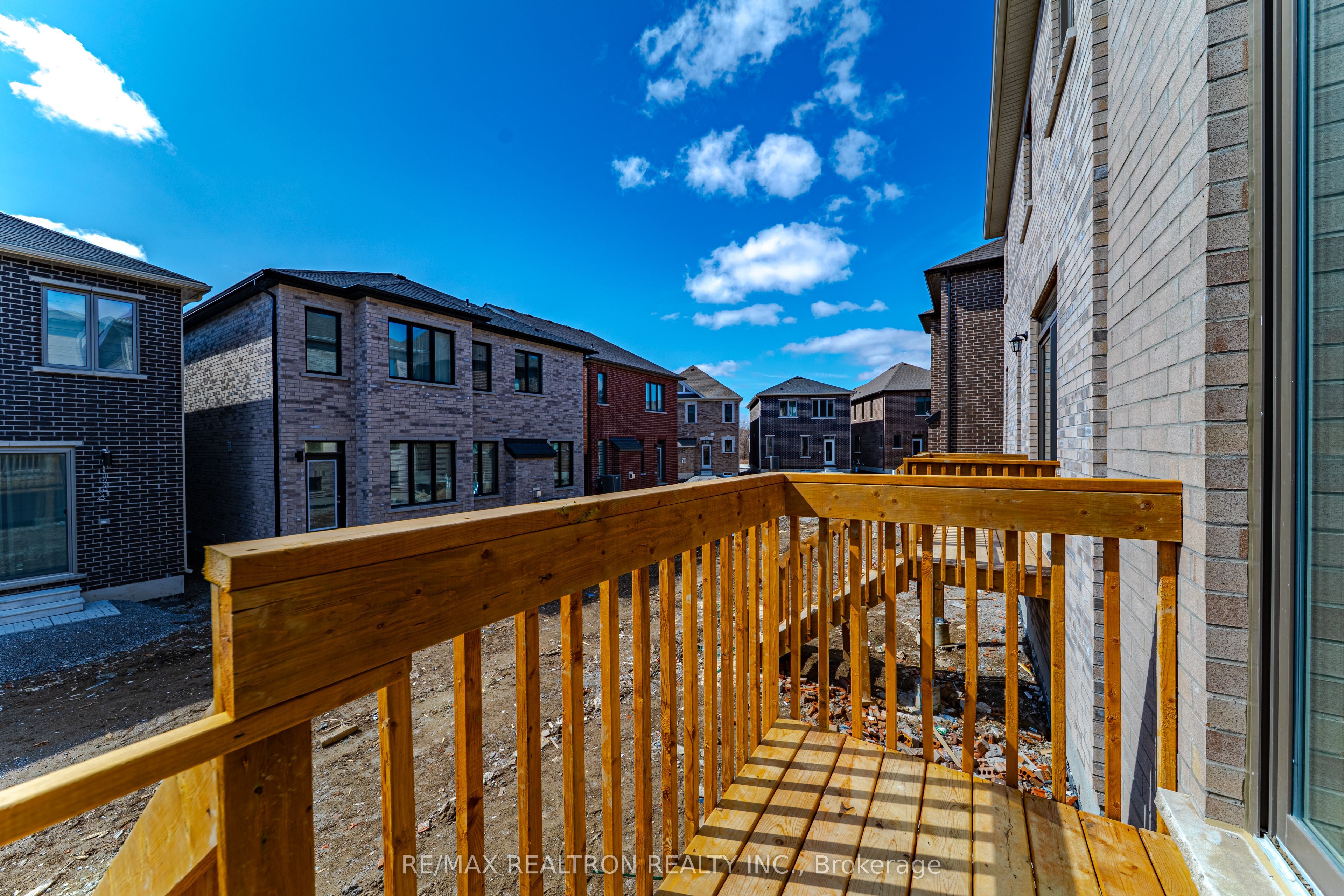63 Greenridge Crescent Property Photo 40
