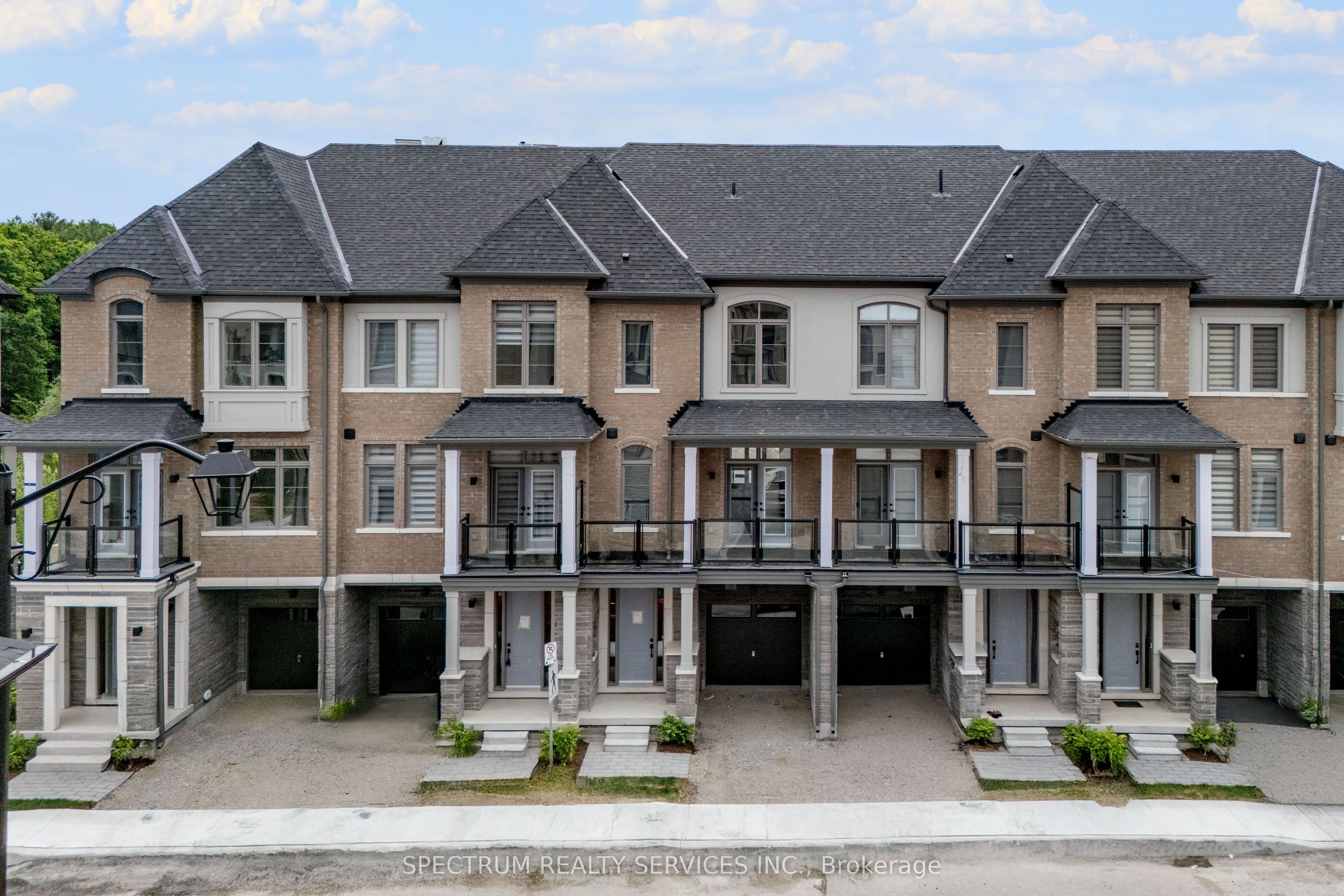 15 Archambault way Property Photo 1