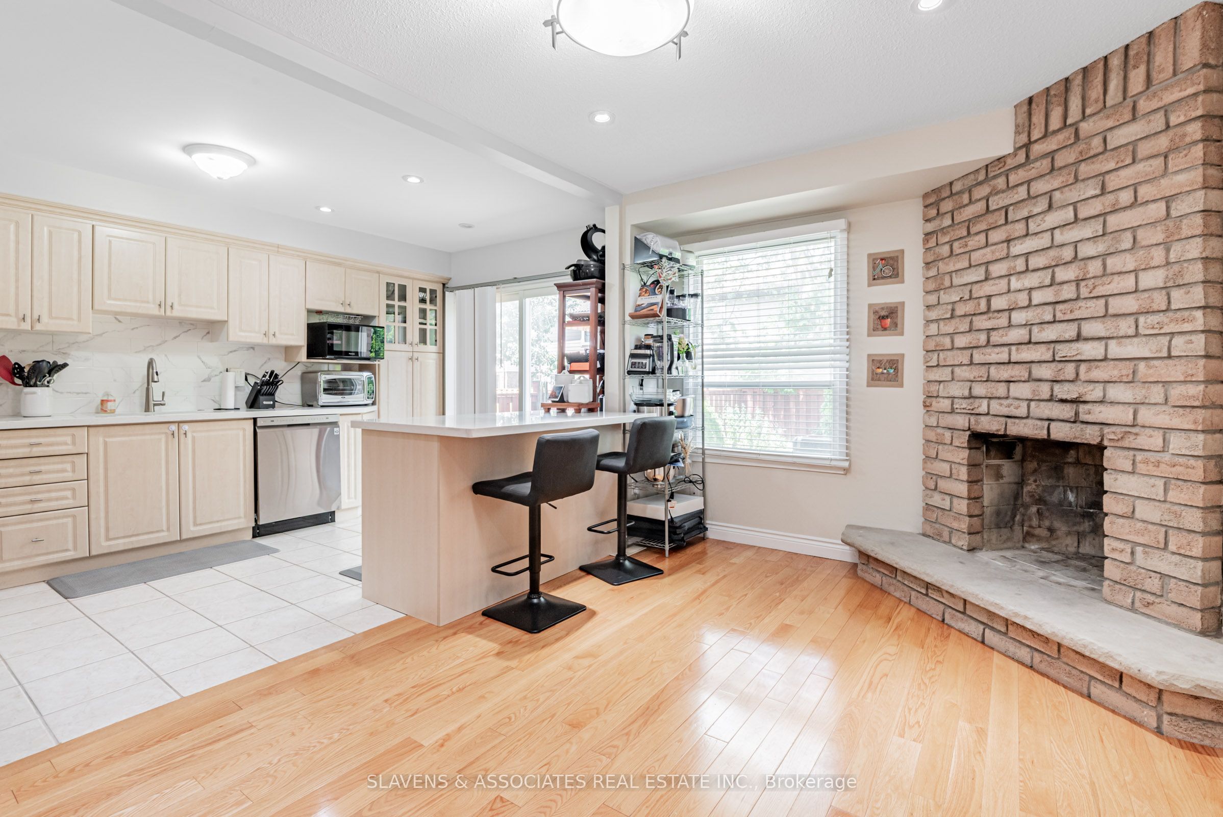 66 Mabley Crescent Property Photo 12
