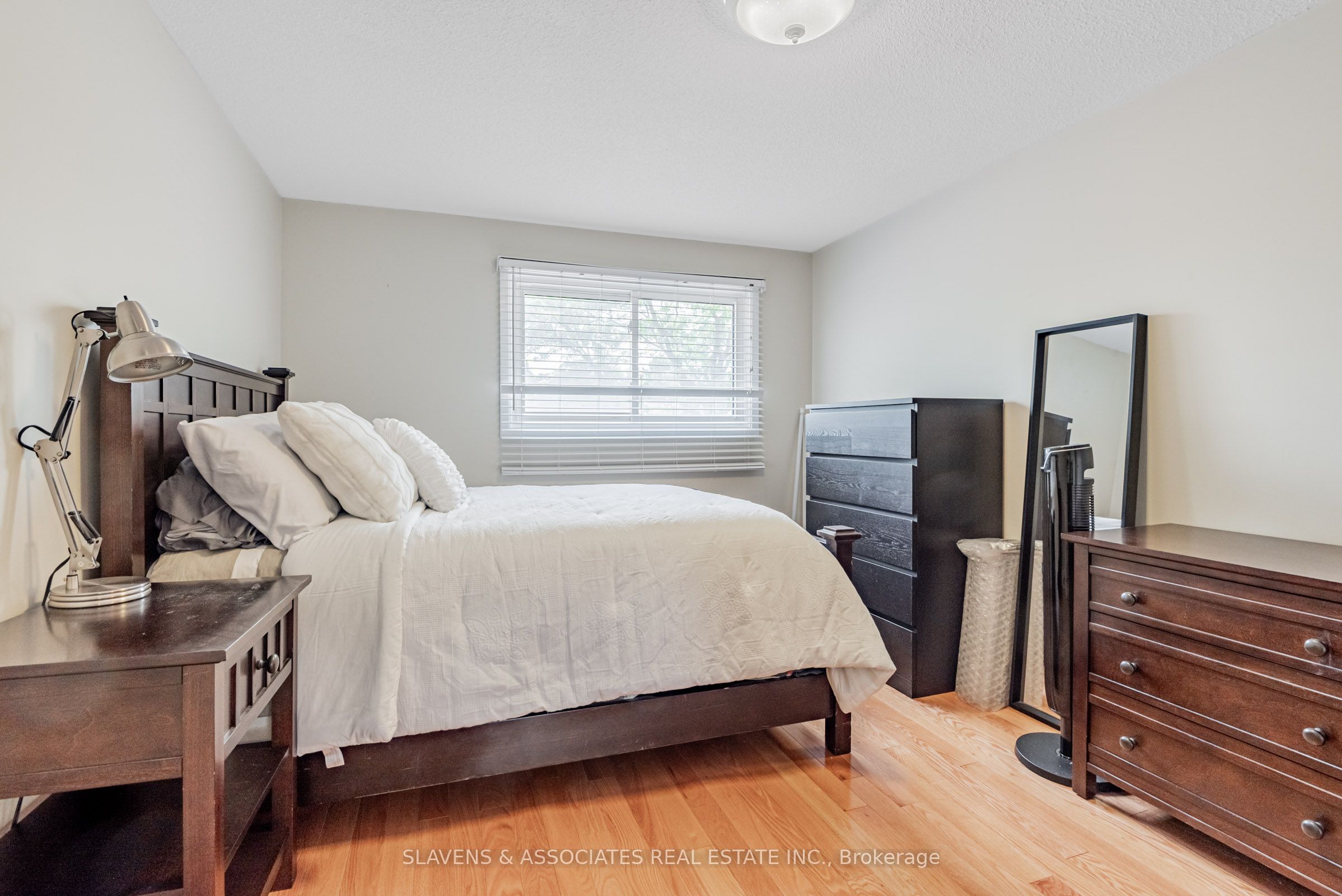 66 Mabley Crescent Property Photo 26