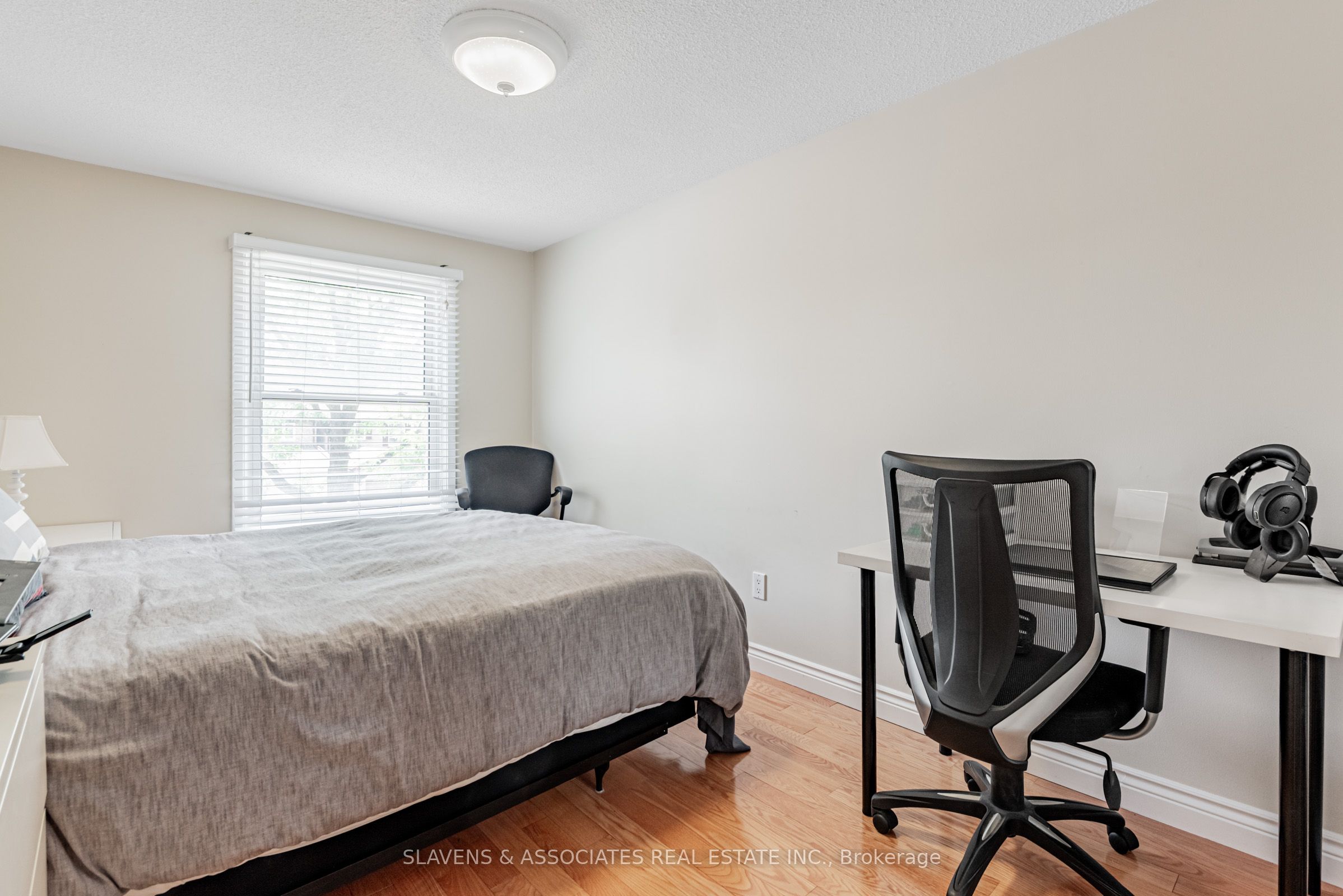 66 Mabley Crescent Property Photo 28