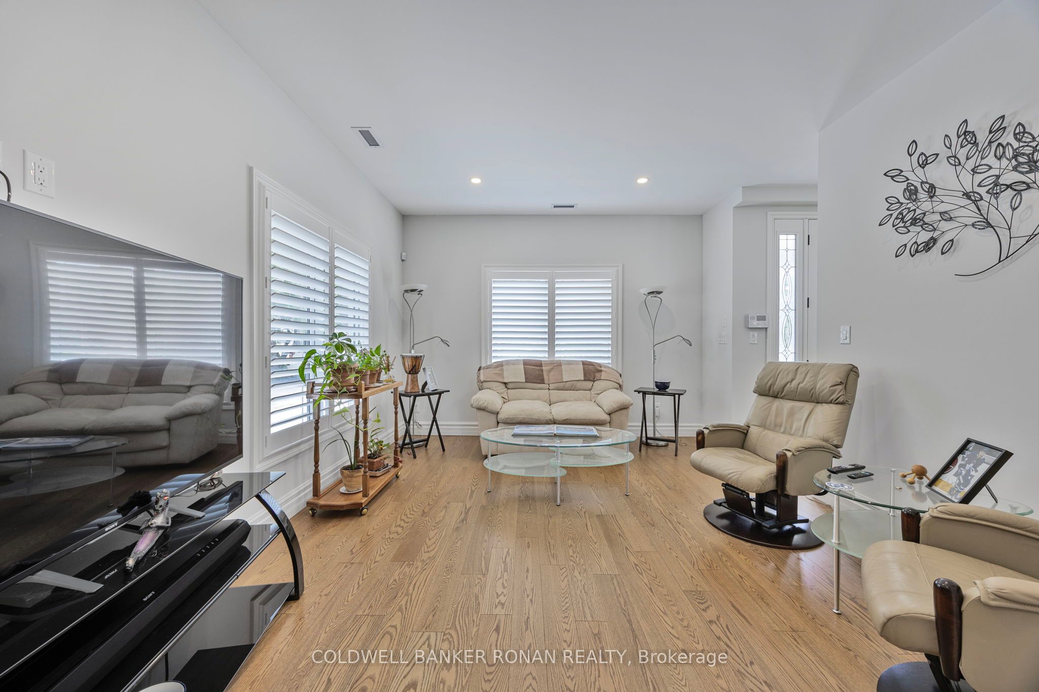 6298 4th Line Property Photo 15