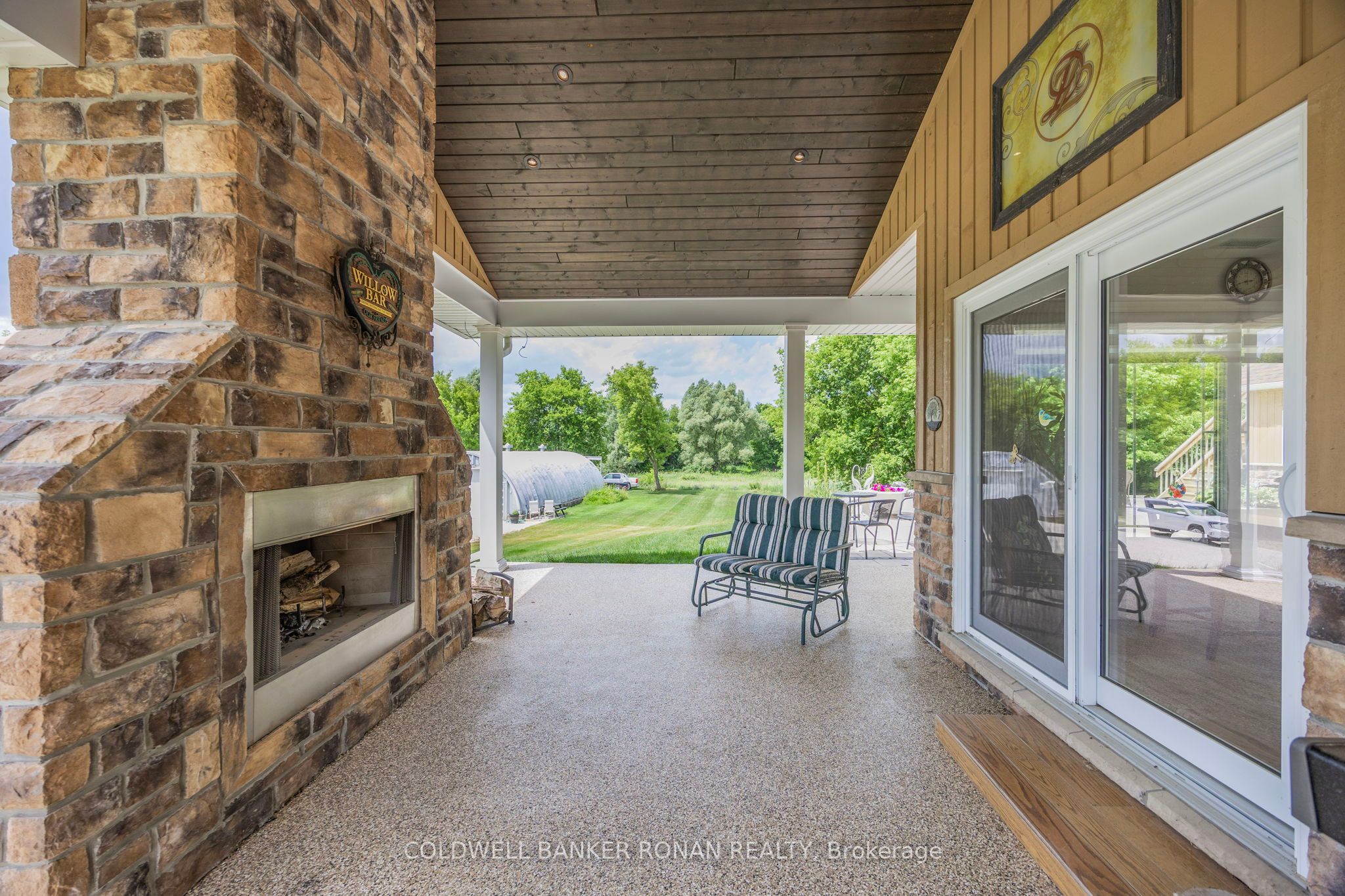 6298 4th Line Property Photo 26