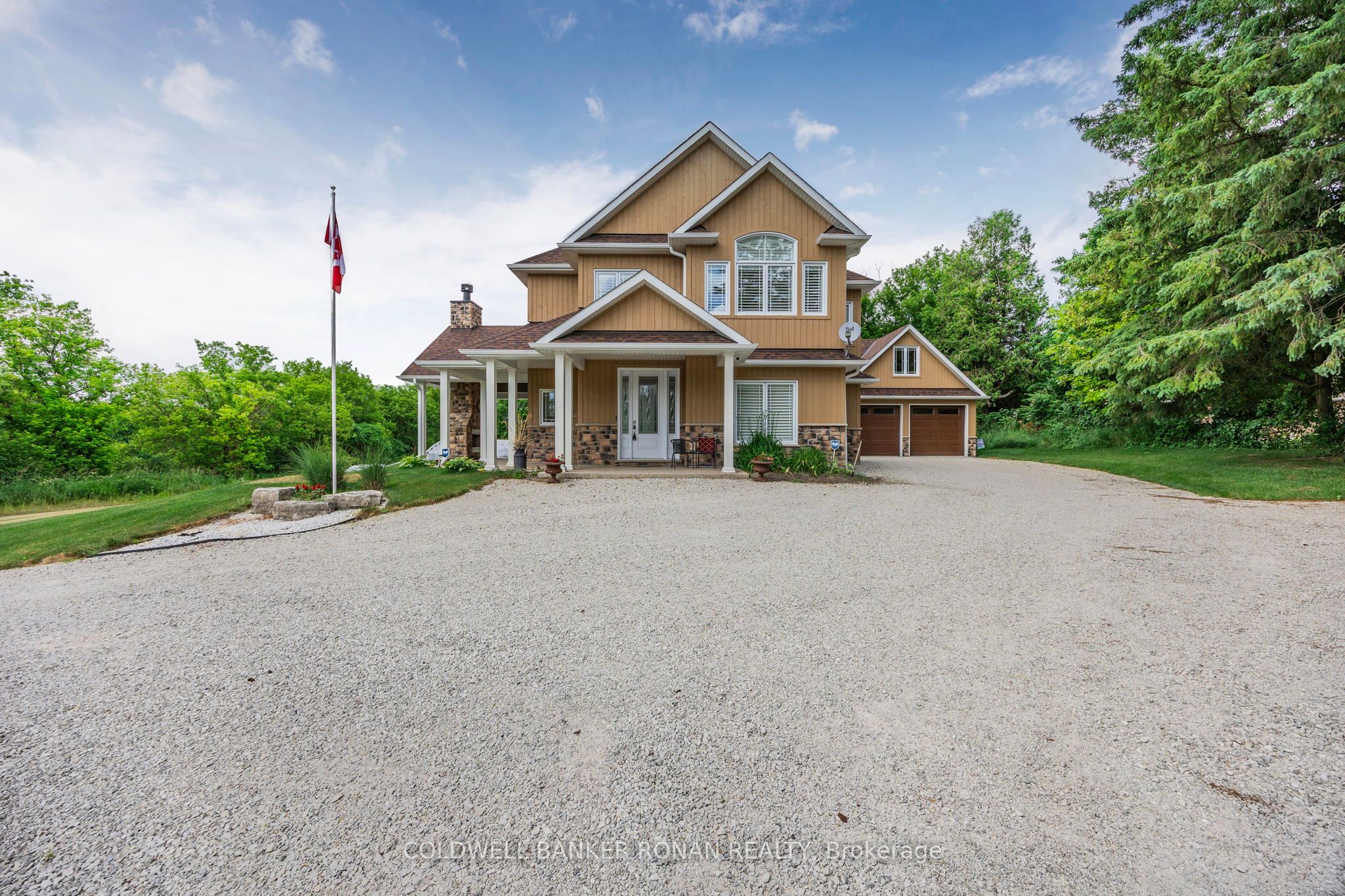 6298 4th Line Property Photo 36