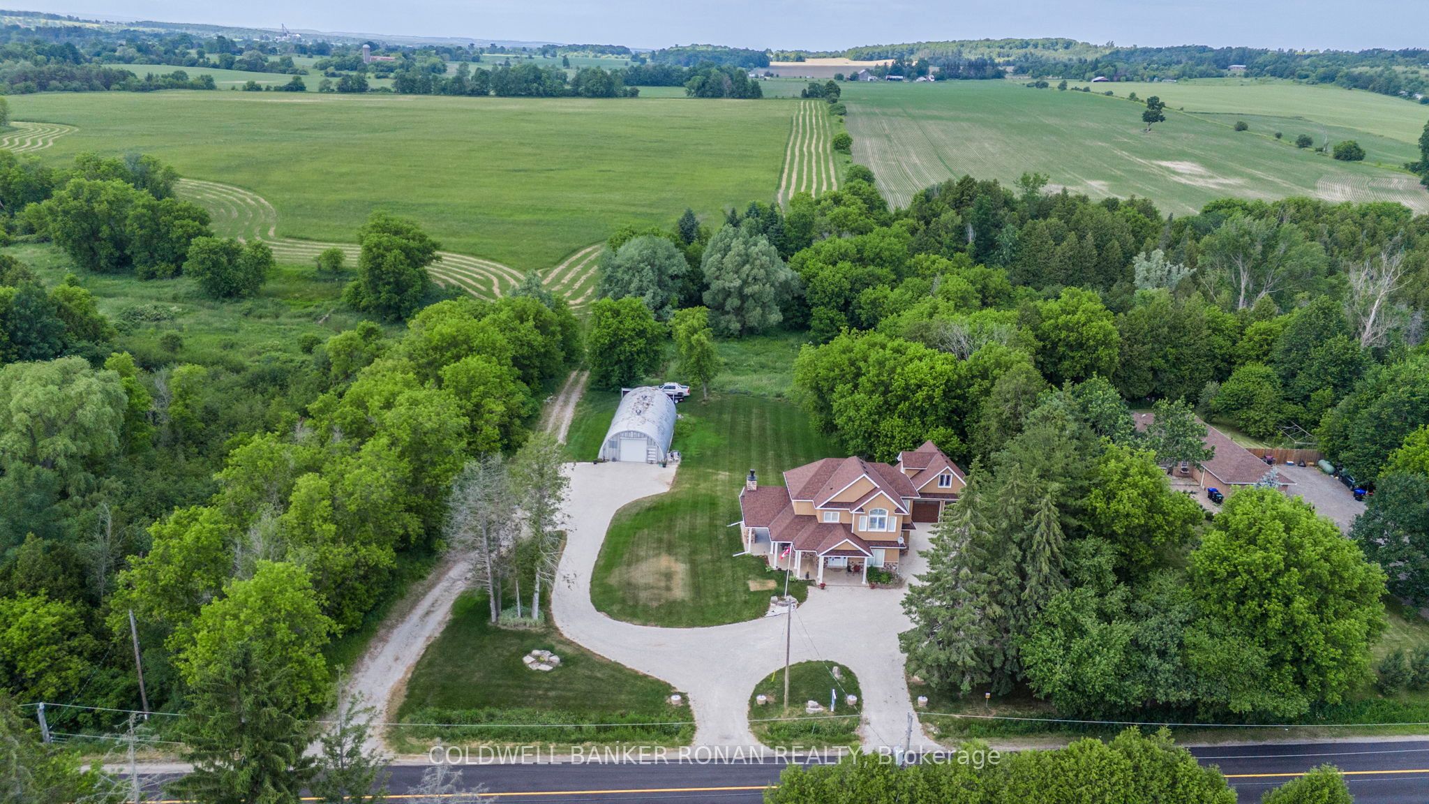 6298 4th Line Property Photo 38