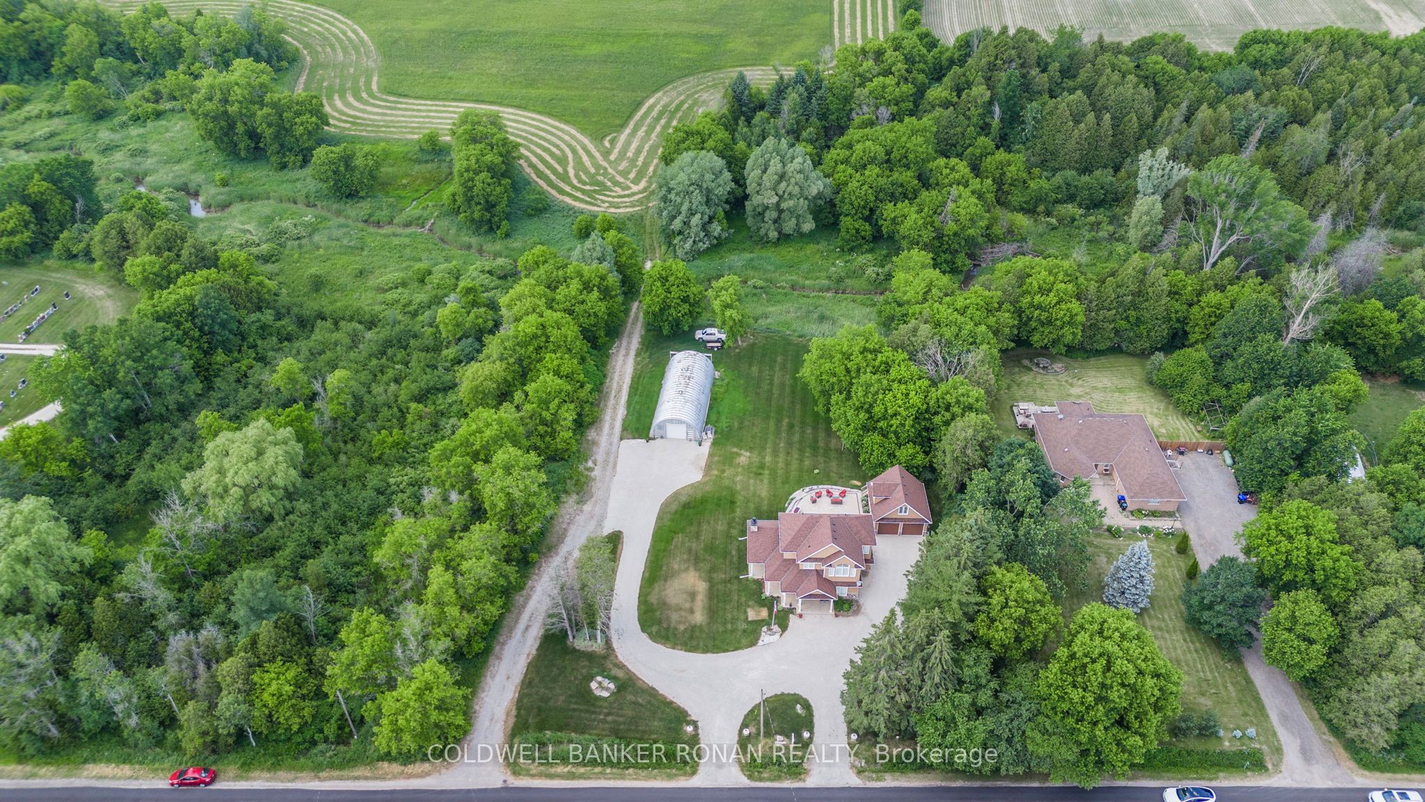 6298 4th Line Property Photo 42