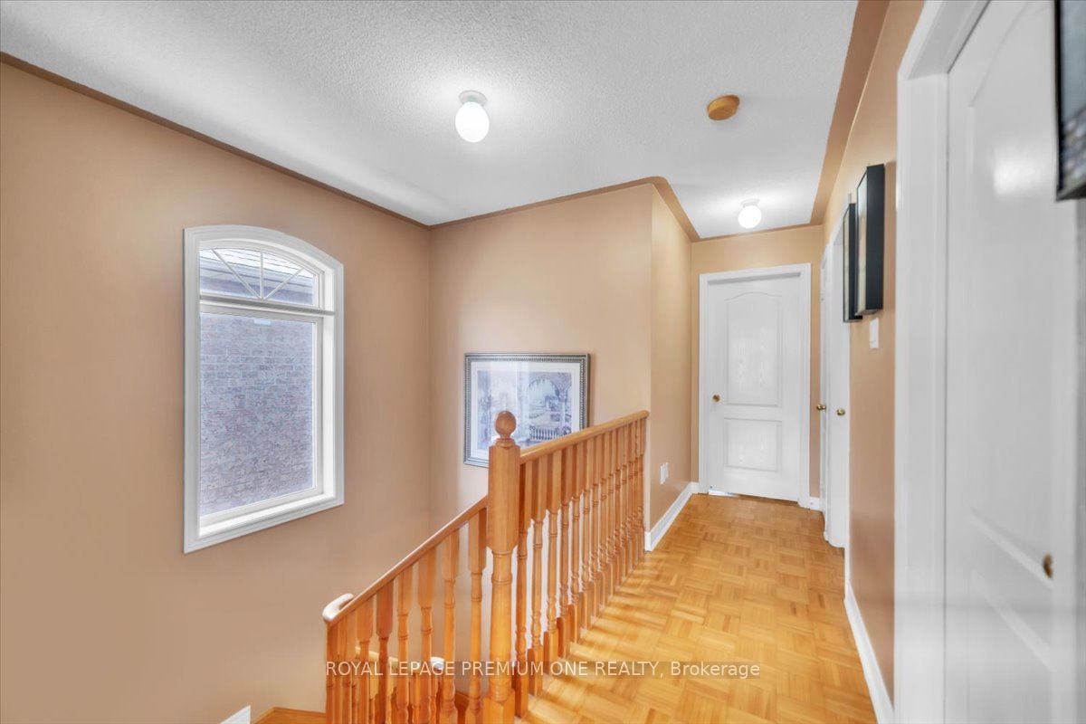 97 Blackthorn Drive Property Photo 18