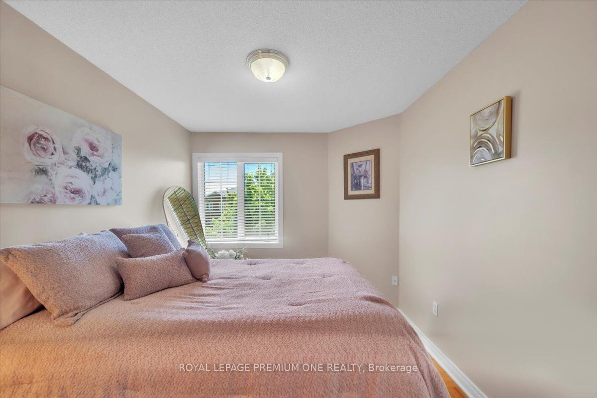 97 Blackthorn Drive Property Photo 25