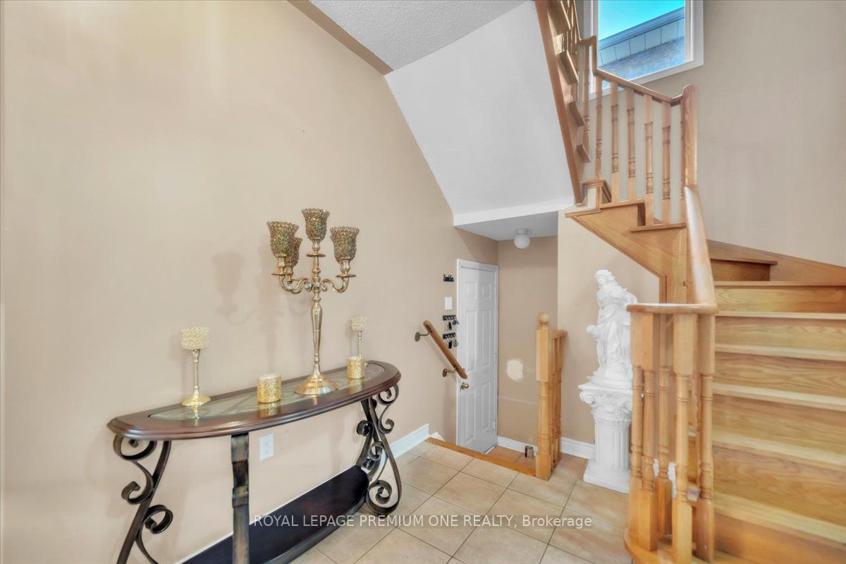 97 Blackthorn Drive Property Photo 29