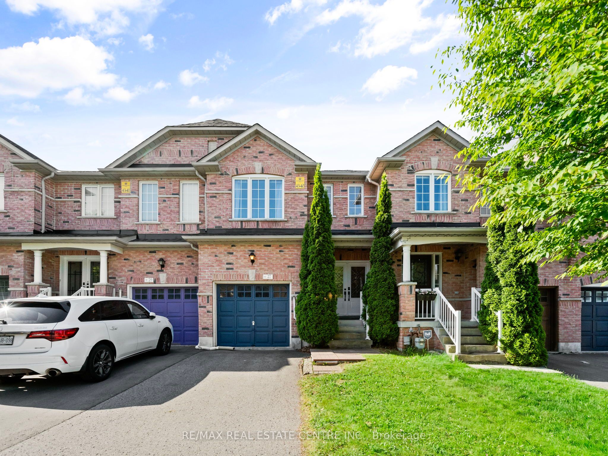 27 Martell Gate Property Photo 1