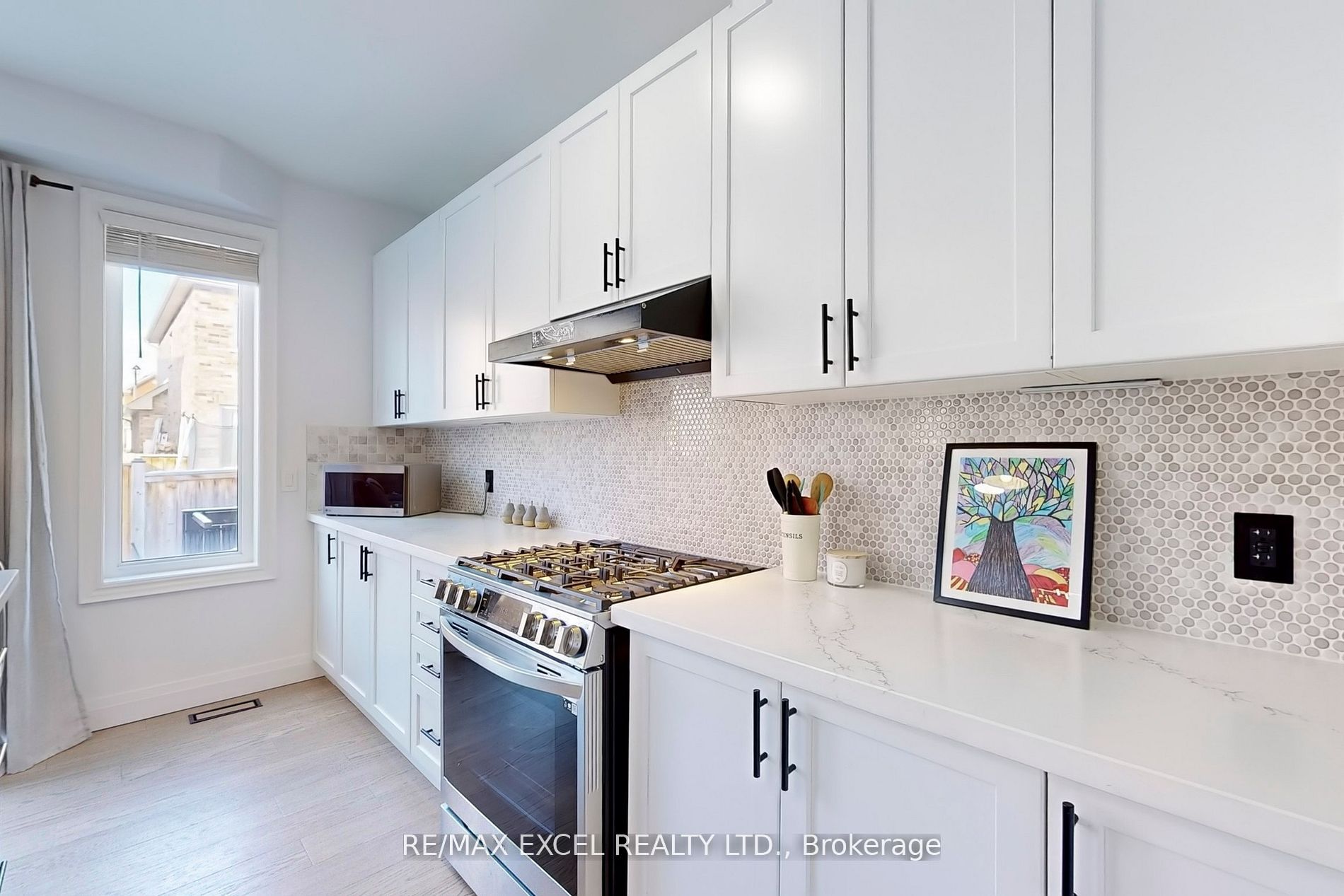 12 Jericho Avenue Property Photo 17