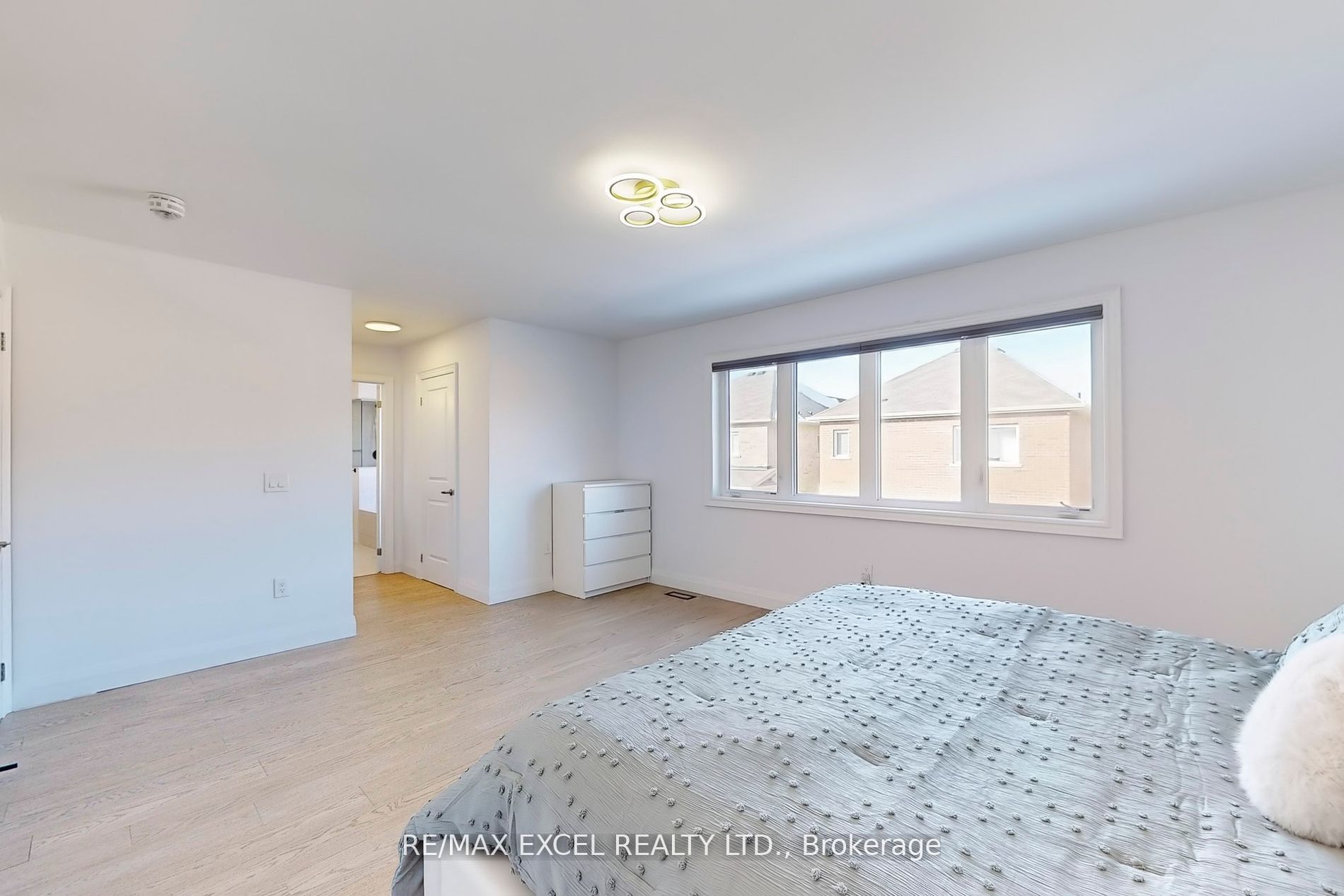 12 Jericho Avenue Property Photo 25