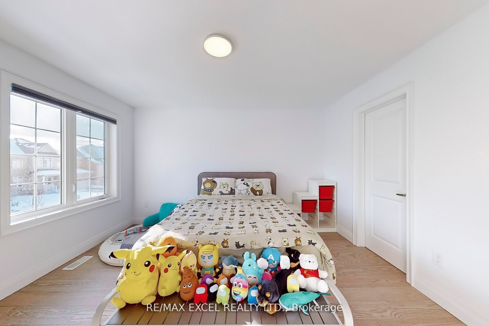 12 Jericho Avenue Property Photo 40