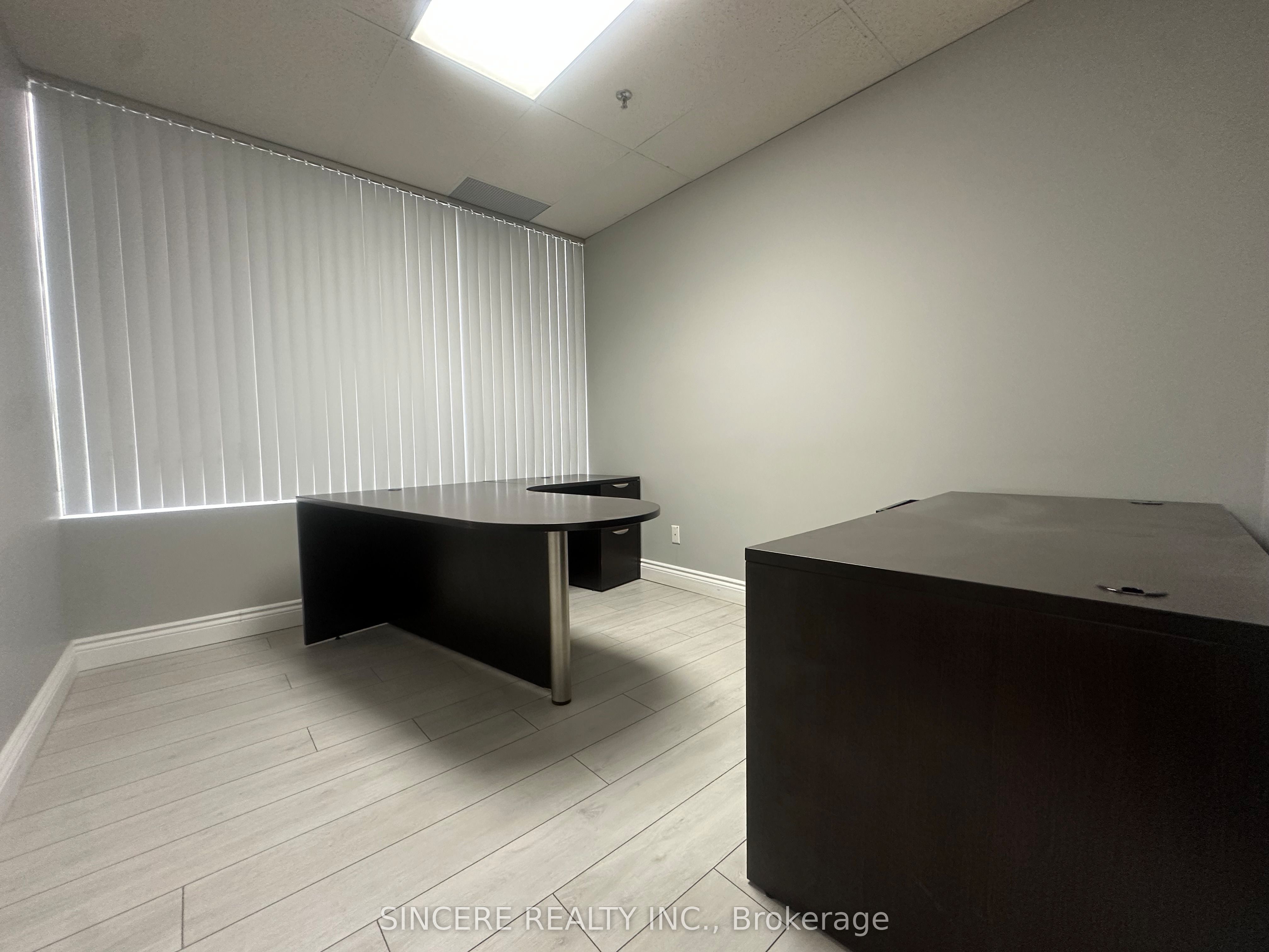 #200 - 168 Konrad Crescent Property Photo 9