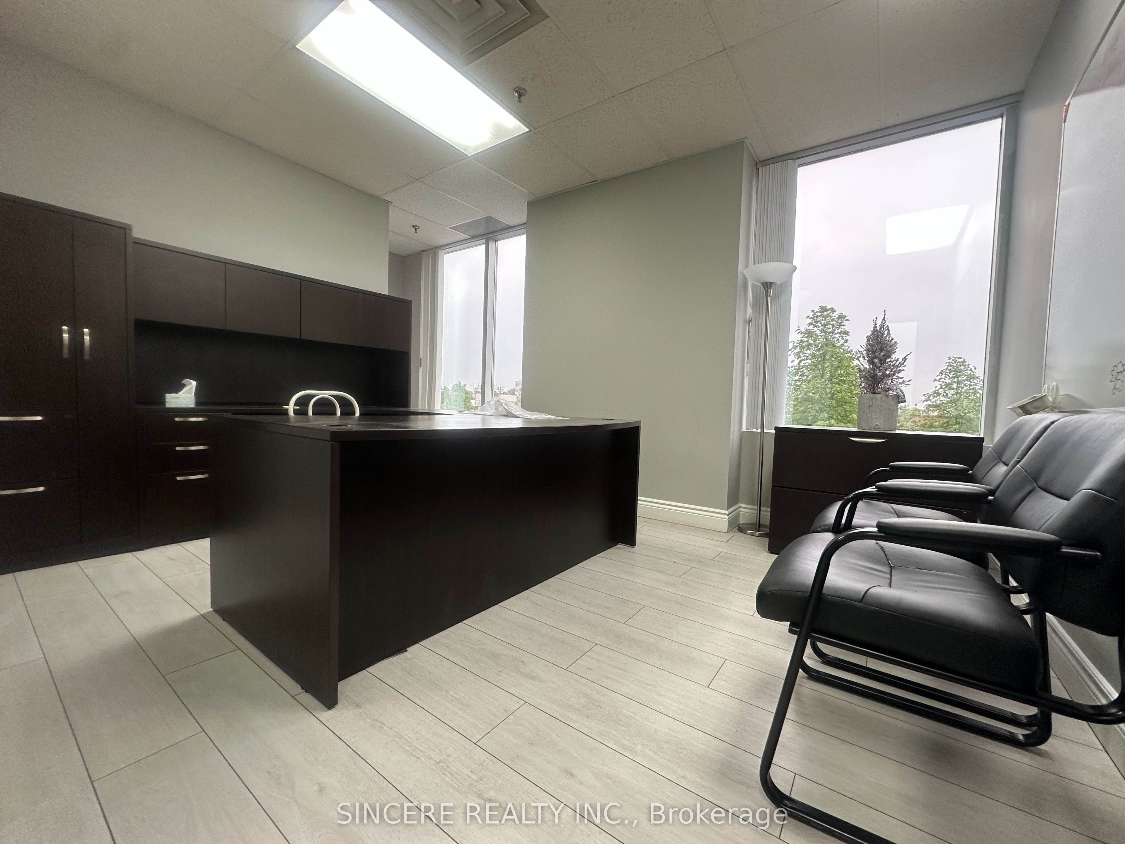 #200 - 168 Konrad Crescent Property Photo 11
