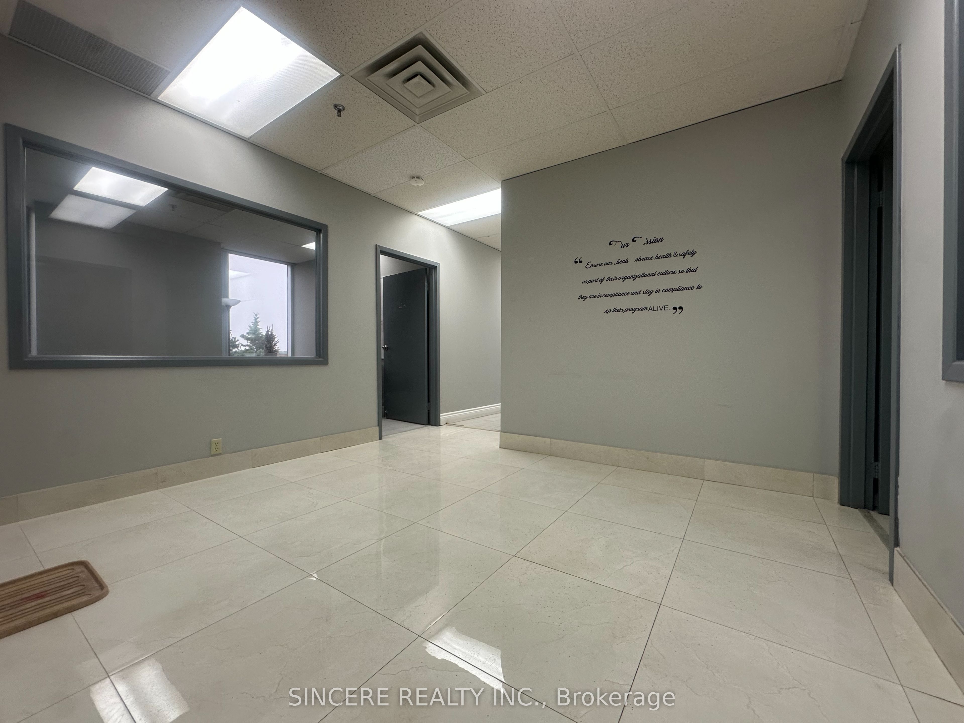 #200 - 168 Konrad Crescent Property Photo 12