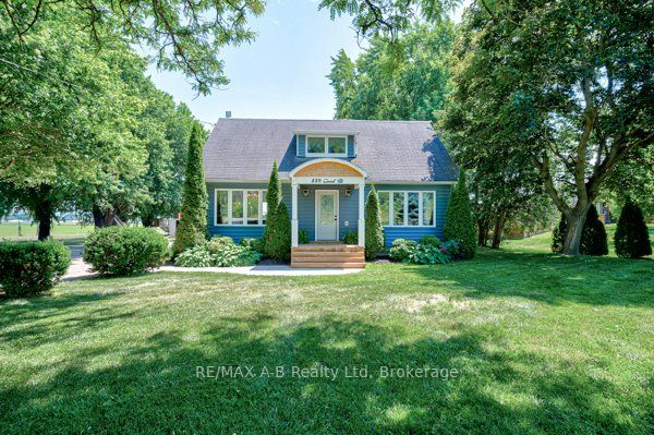 889 Canal Road Property Photo 1