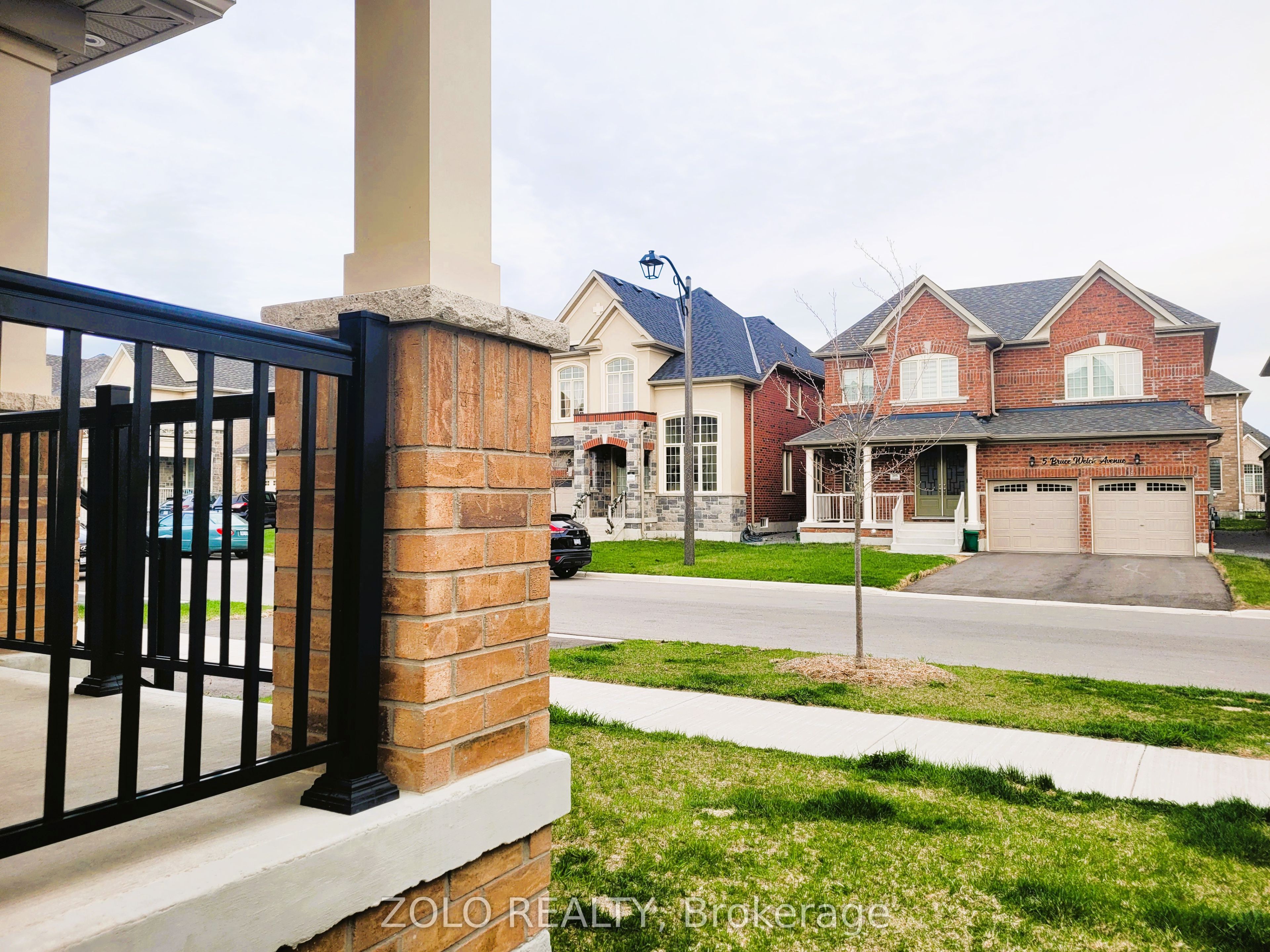 4 Bruce Welch Avenue Property Photo 2