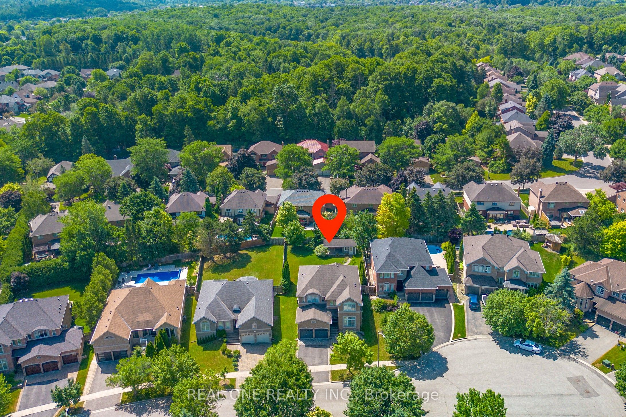 27 Gleave Court Property Photo 2