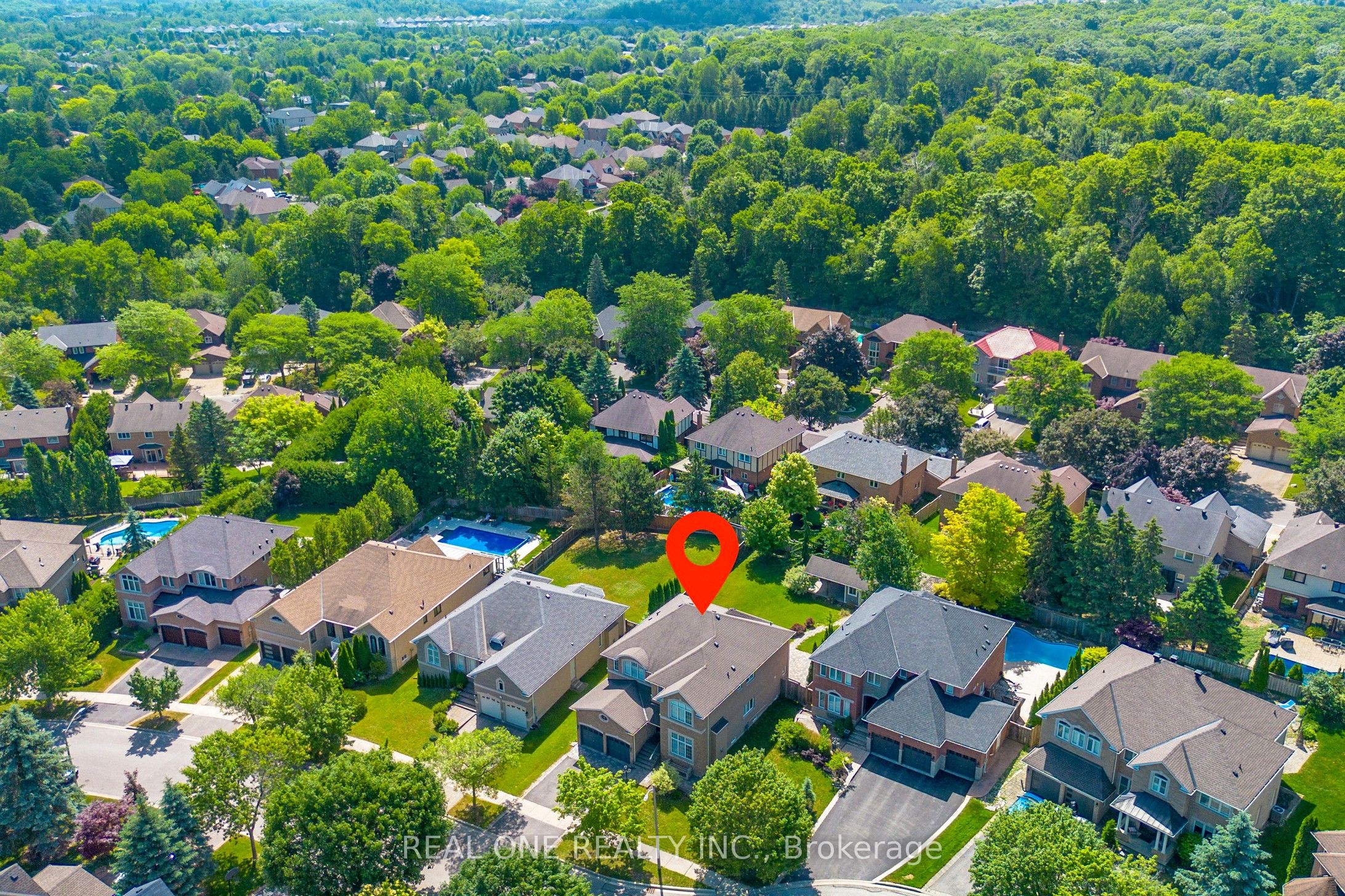 27 Gleave Court Property Photo 41