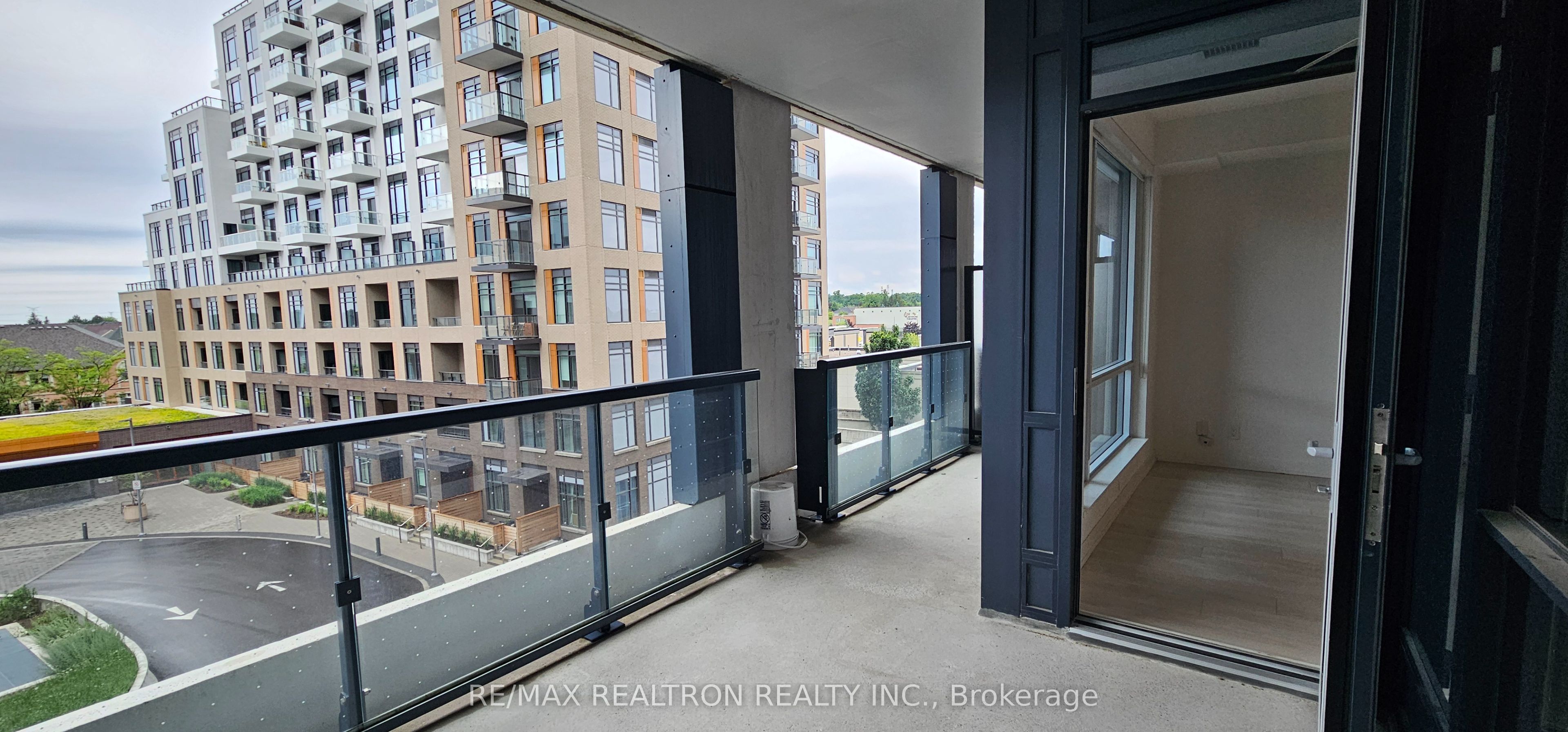 #432 - 7950 Bathurst Street Property Photo 20