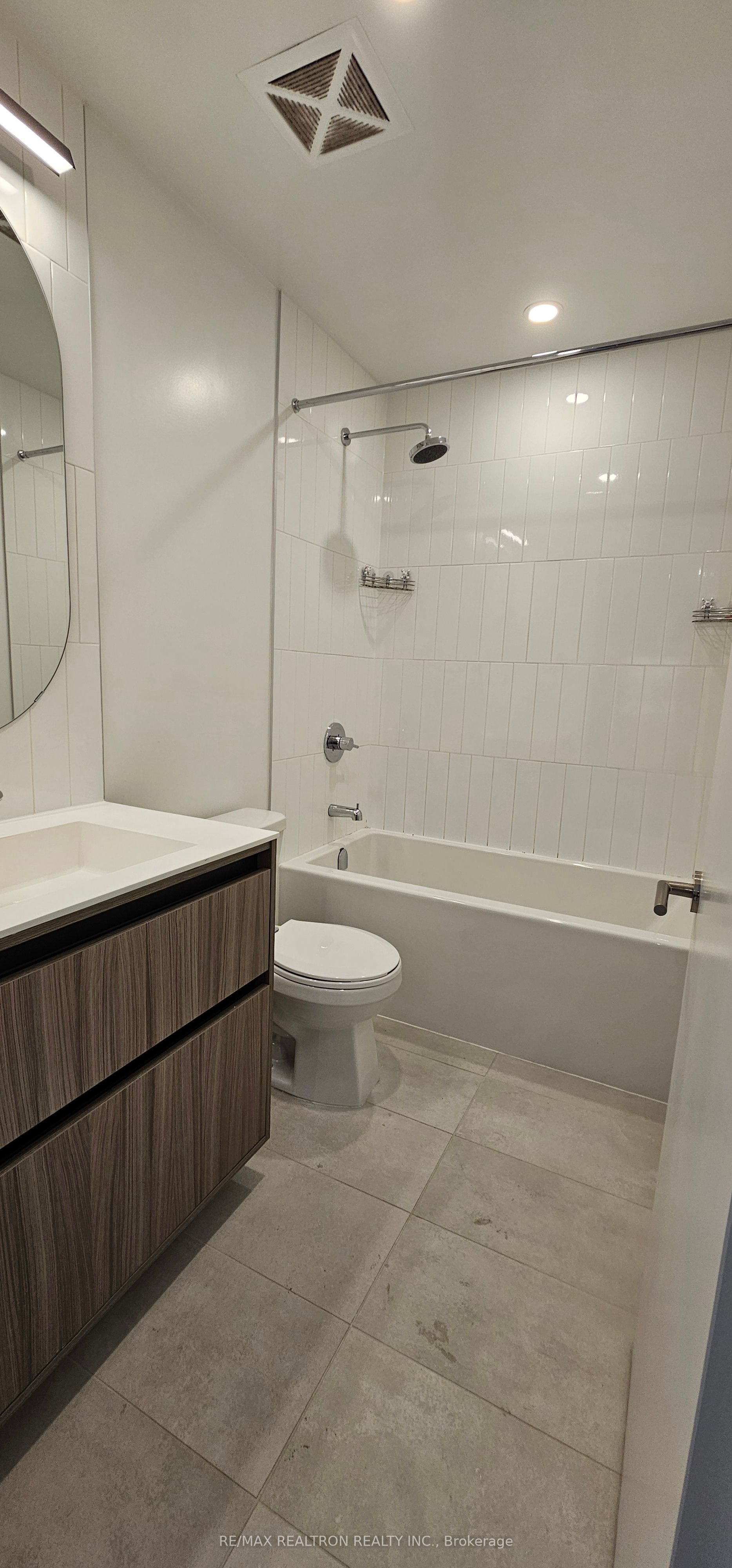 #432 - 7950 Bathurst Street Property Photo 40
