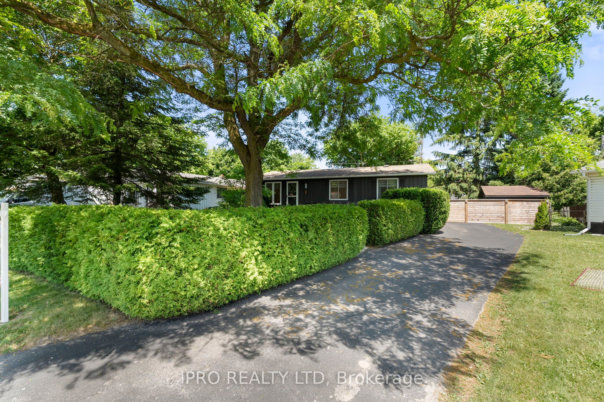 14 Greenaway Street Property Photo 3