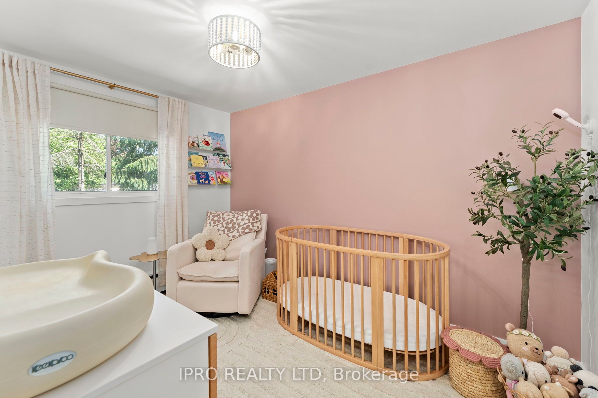 14 Greenaway Street Property Photo 12