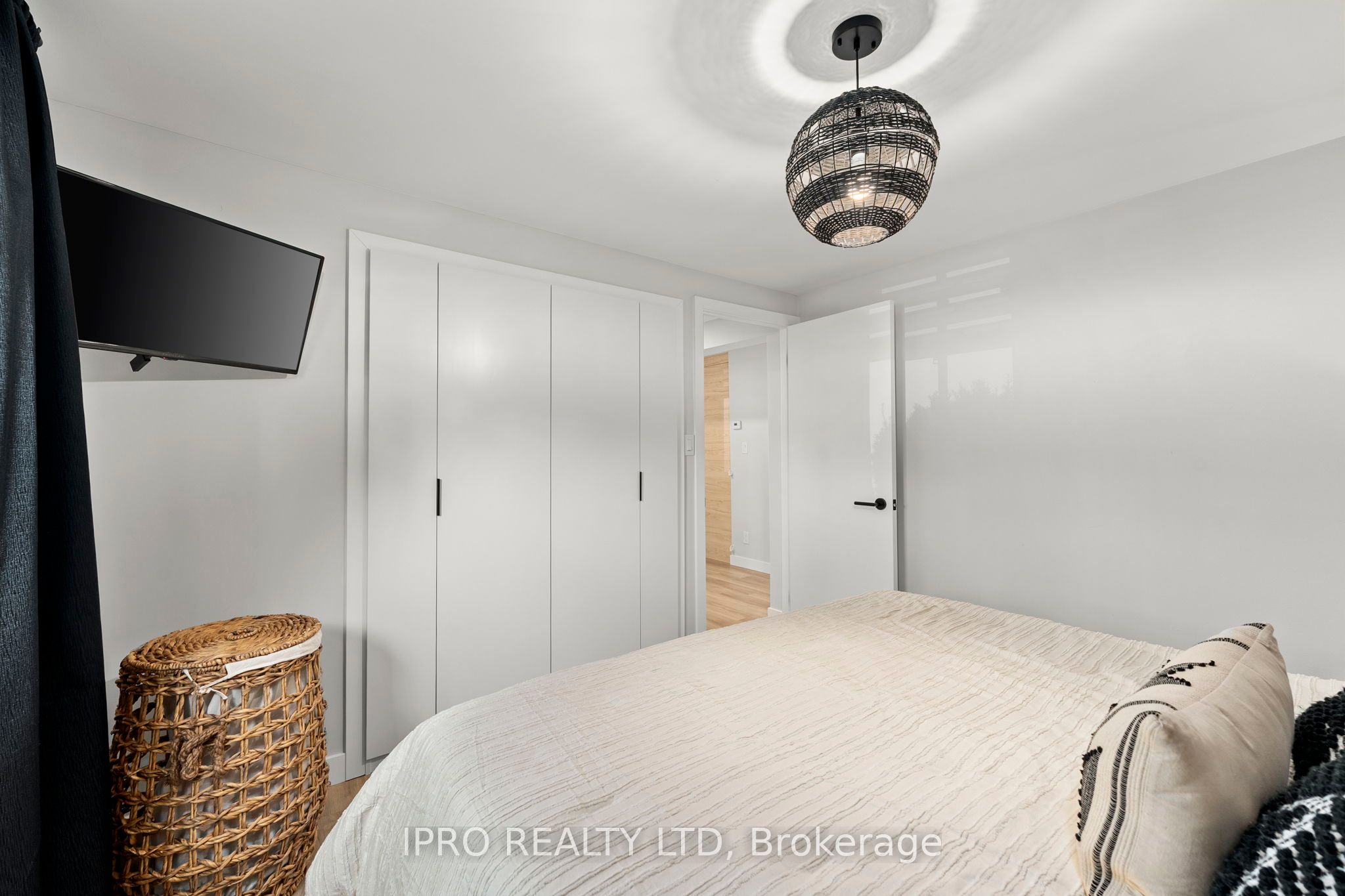 14 Greenaway Street Property Photo 15