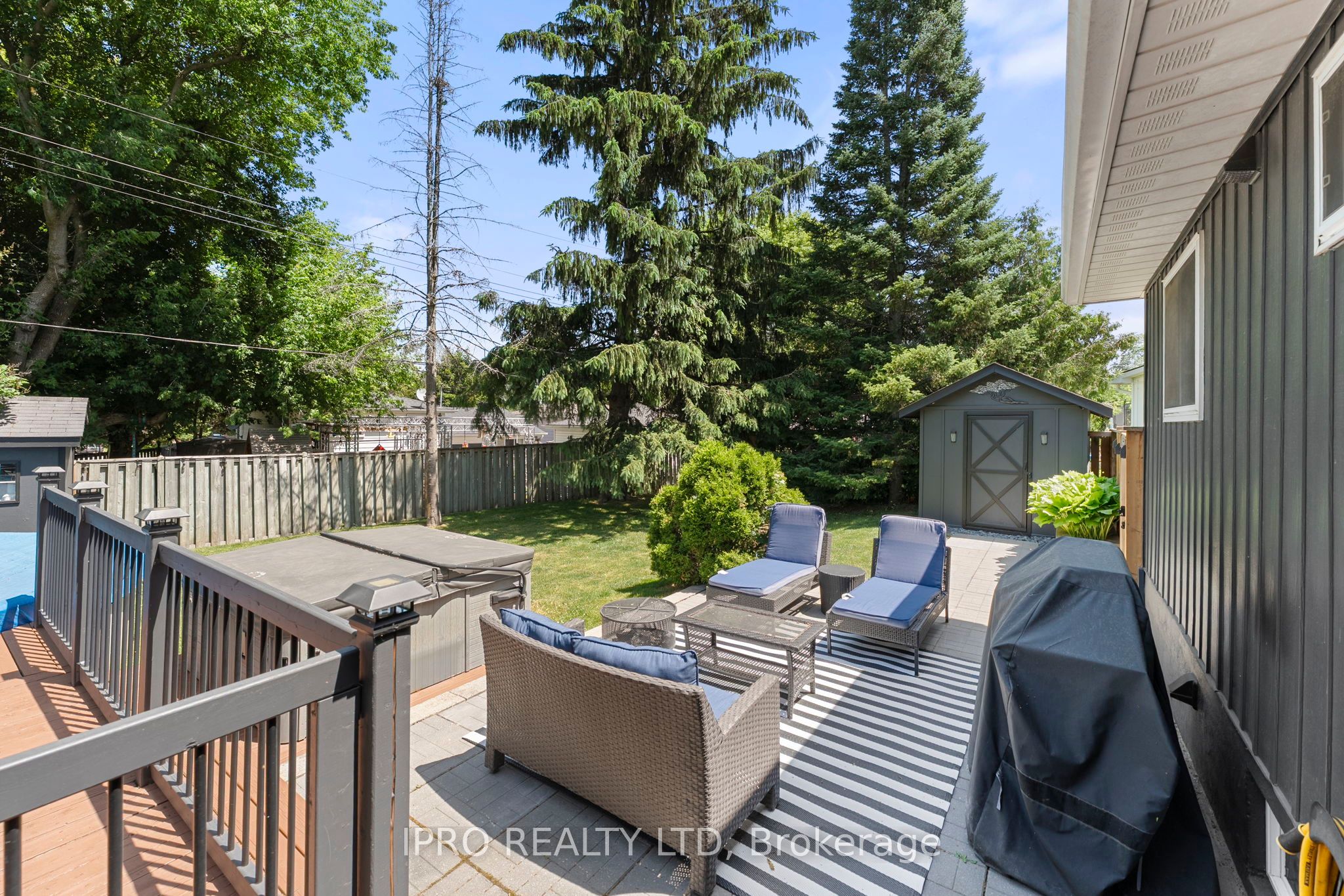14 Greenaway Street Property Photo 25