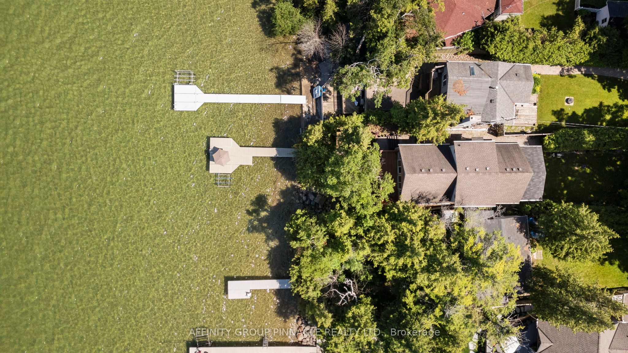 24360 Thorah Park Boulevard Property Photo 3