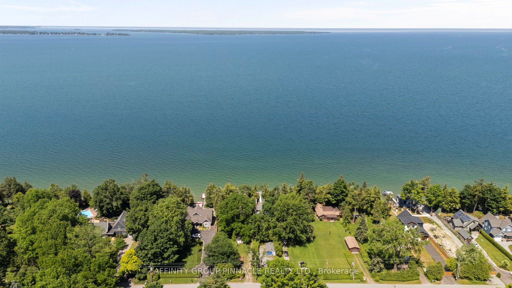 24360 Thorah Park Boulevard Property Photo 4