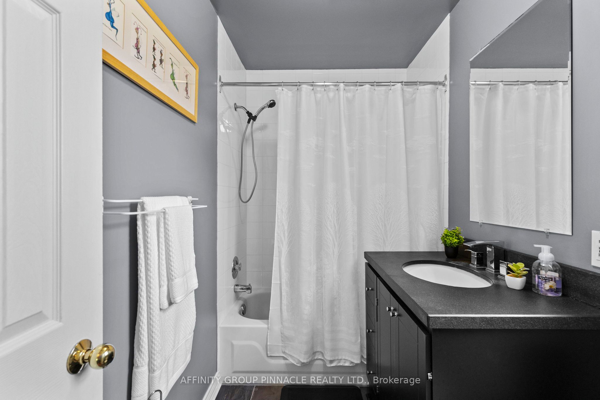 24360 Thorah Park Boulevard Property Photo 11