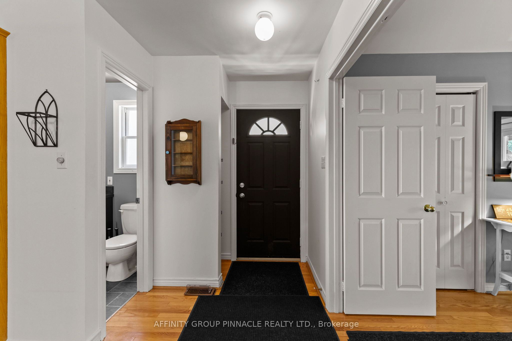 24360 Thorah Park Boulevard Property Photo 12