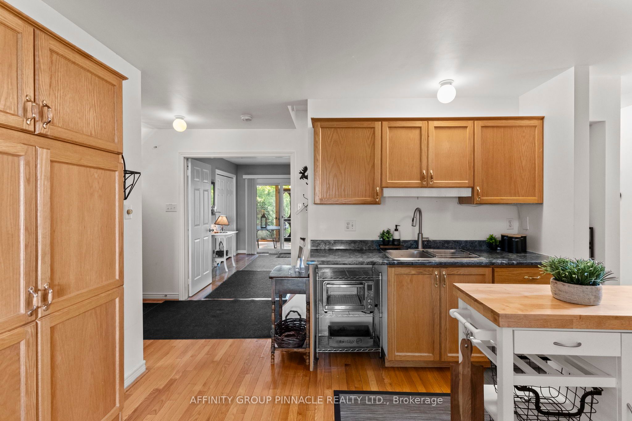 24360 Thorah Park Boulevard Property Photo 15