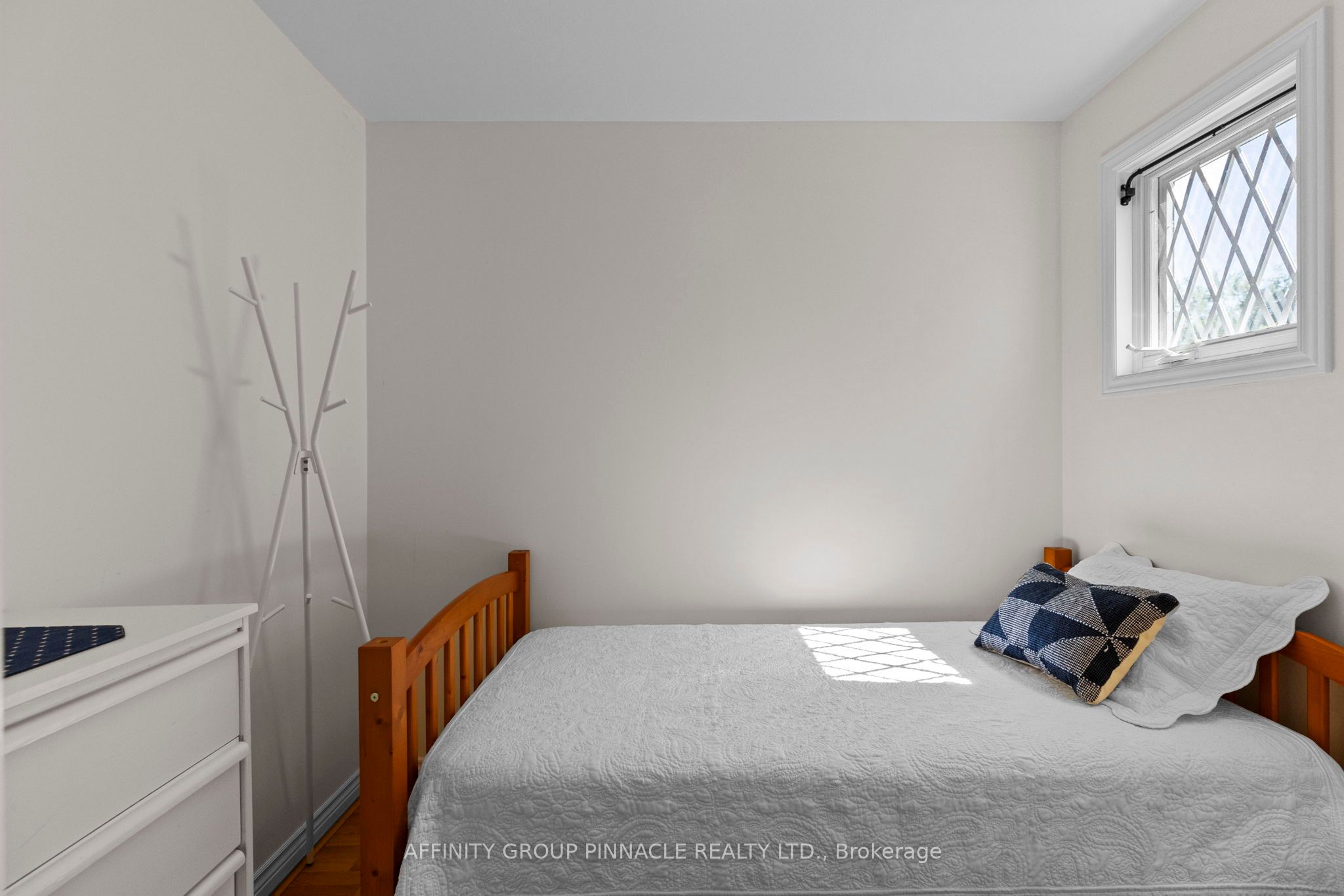 24360 Thorah Park Boulevard Property Photo 32