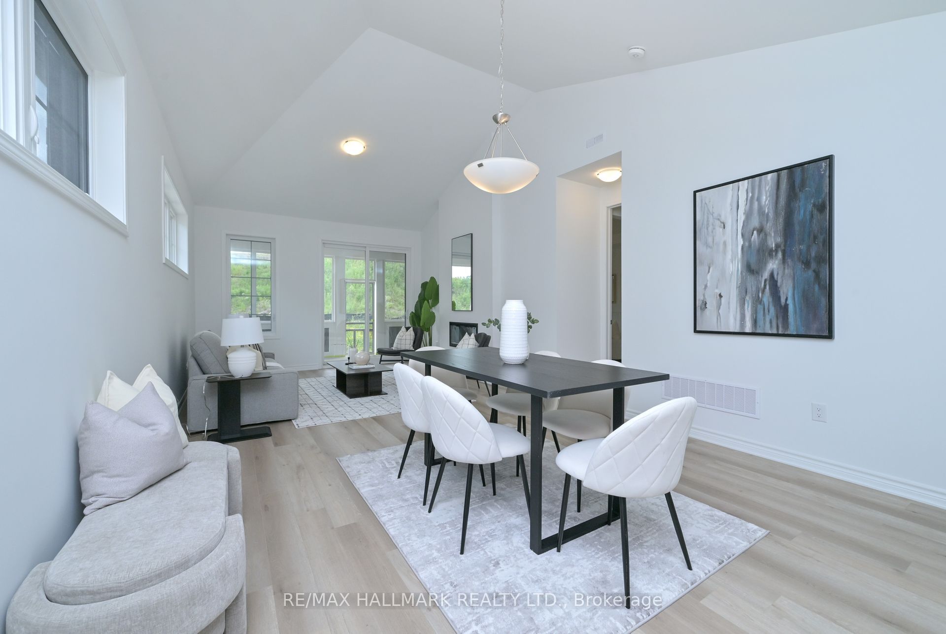 2884 Weatherill Place Property Photo 13