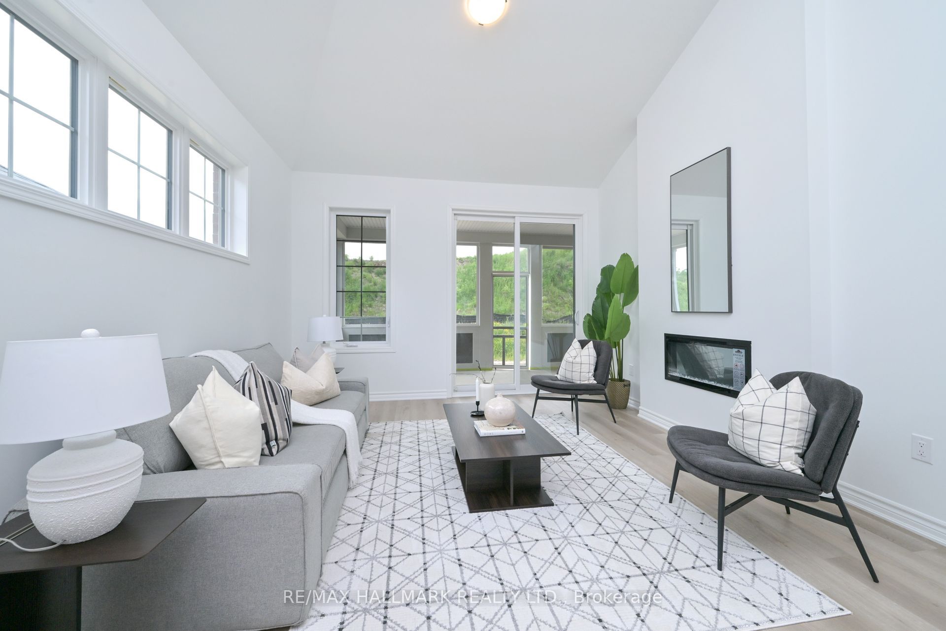 2884 Weatherill Place Property Photo 16