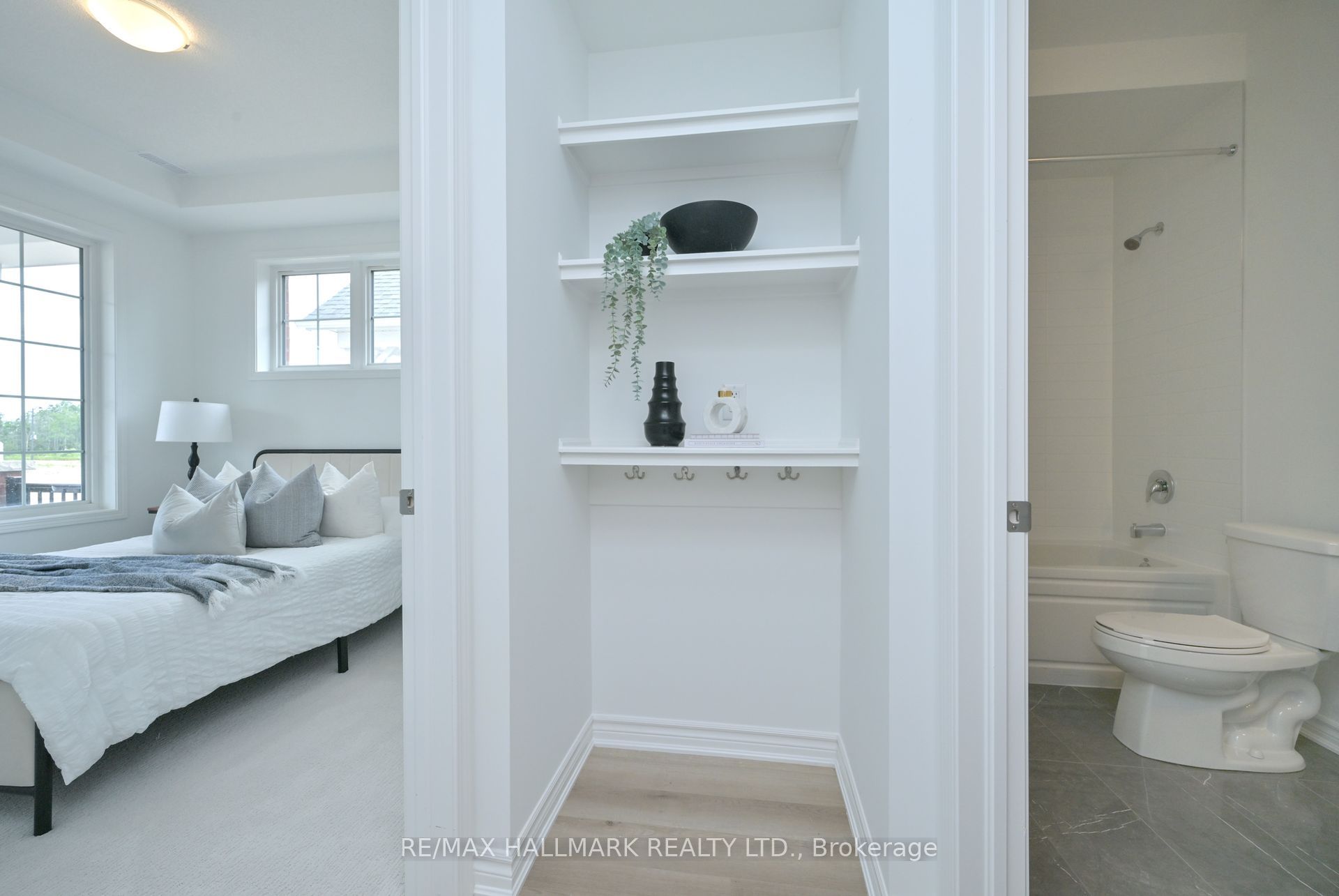 2884 Weatherill Place Property Photo 28