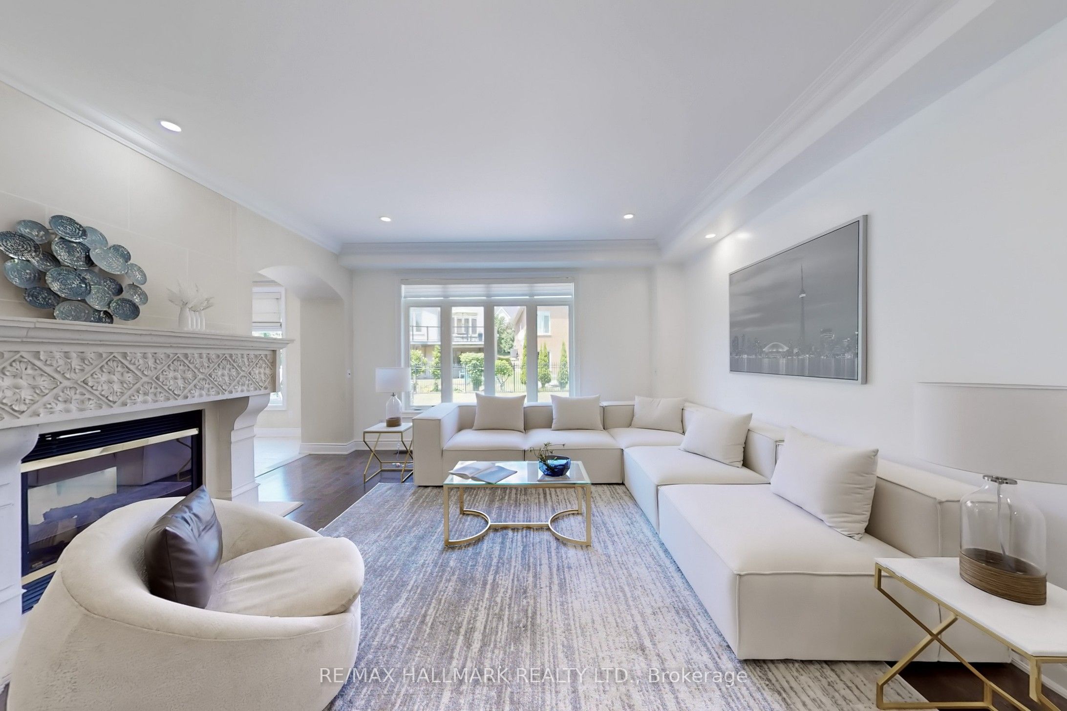 420 Paradelle Drive Property Photo 4